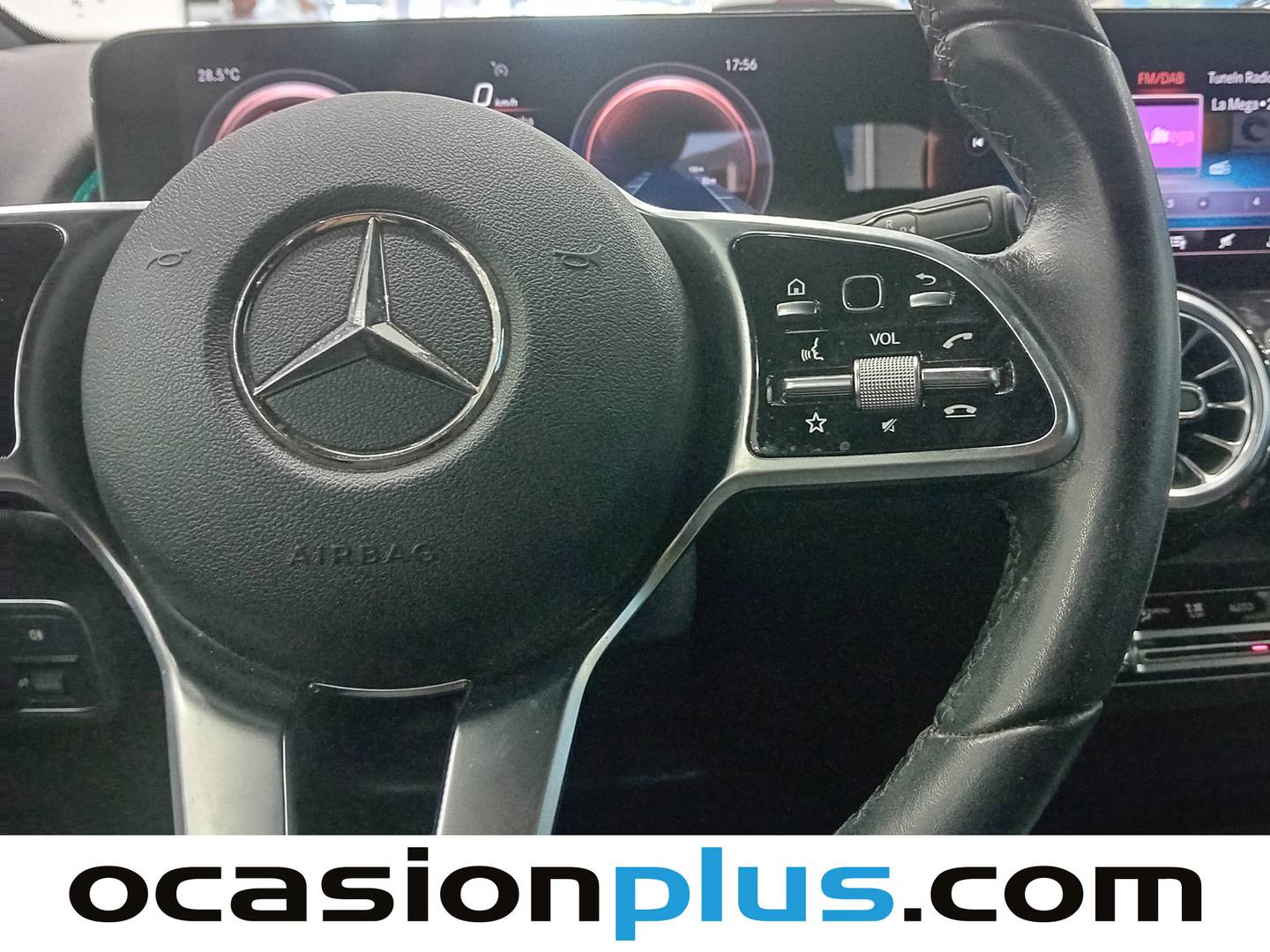 Foto Mercedes EQB Mercedes-Benz EQB EQB 250 (190 CV)