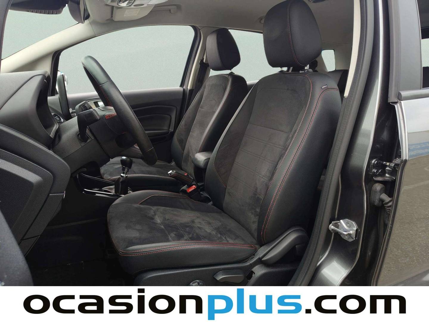 Foto asientos delanteros Ford EcoSport Ford EcoSport 1.0T EcoBoost S&S ST Line (125 CV)