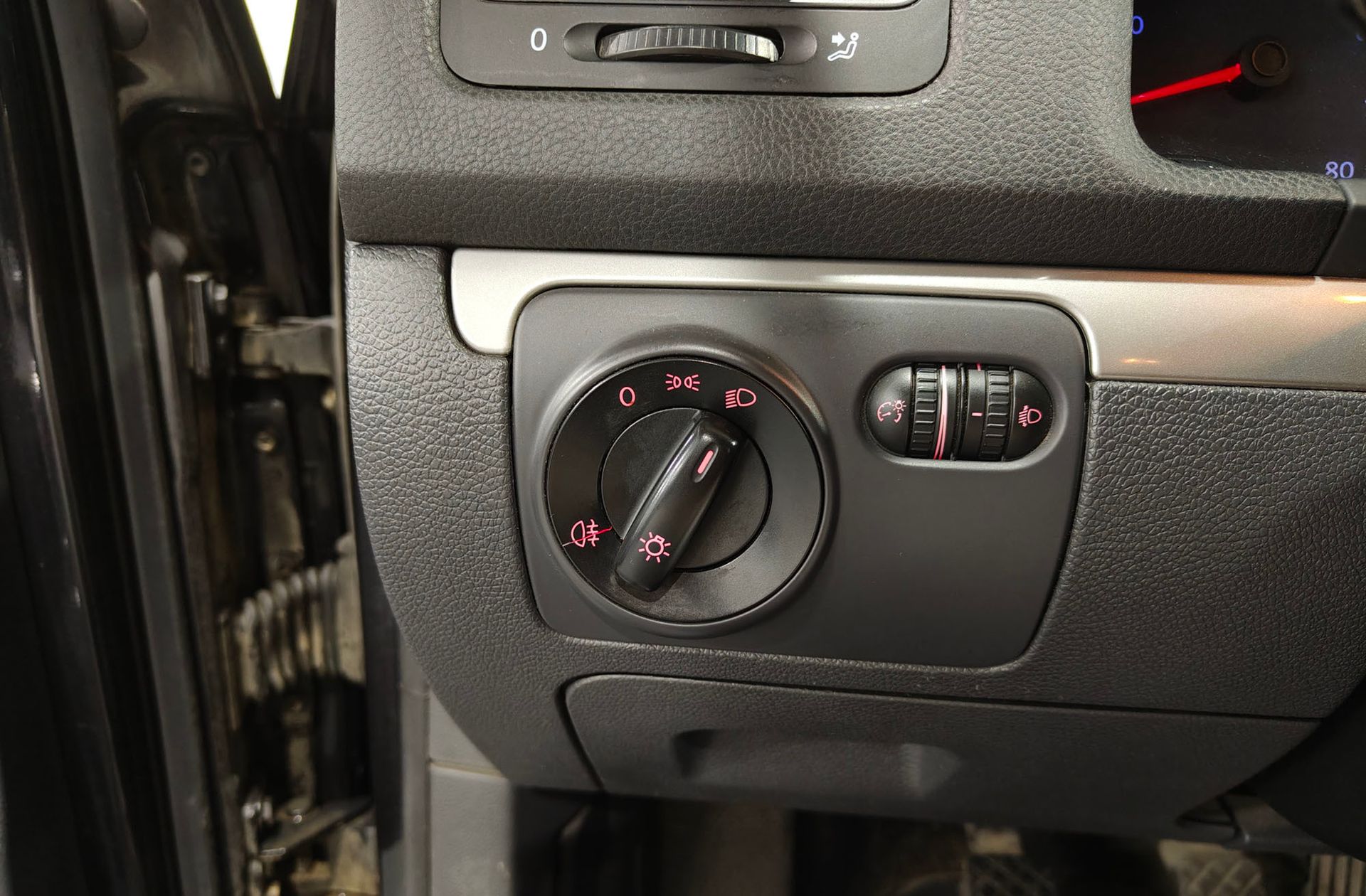 Volkswagen Golf Sportline 1.6 - foto 19