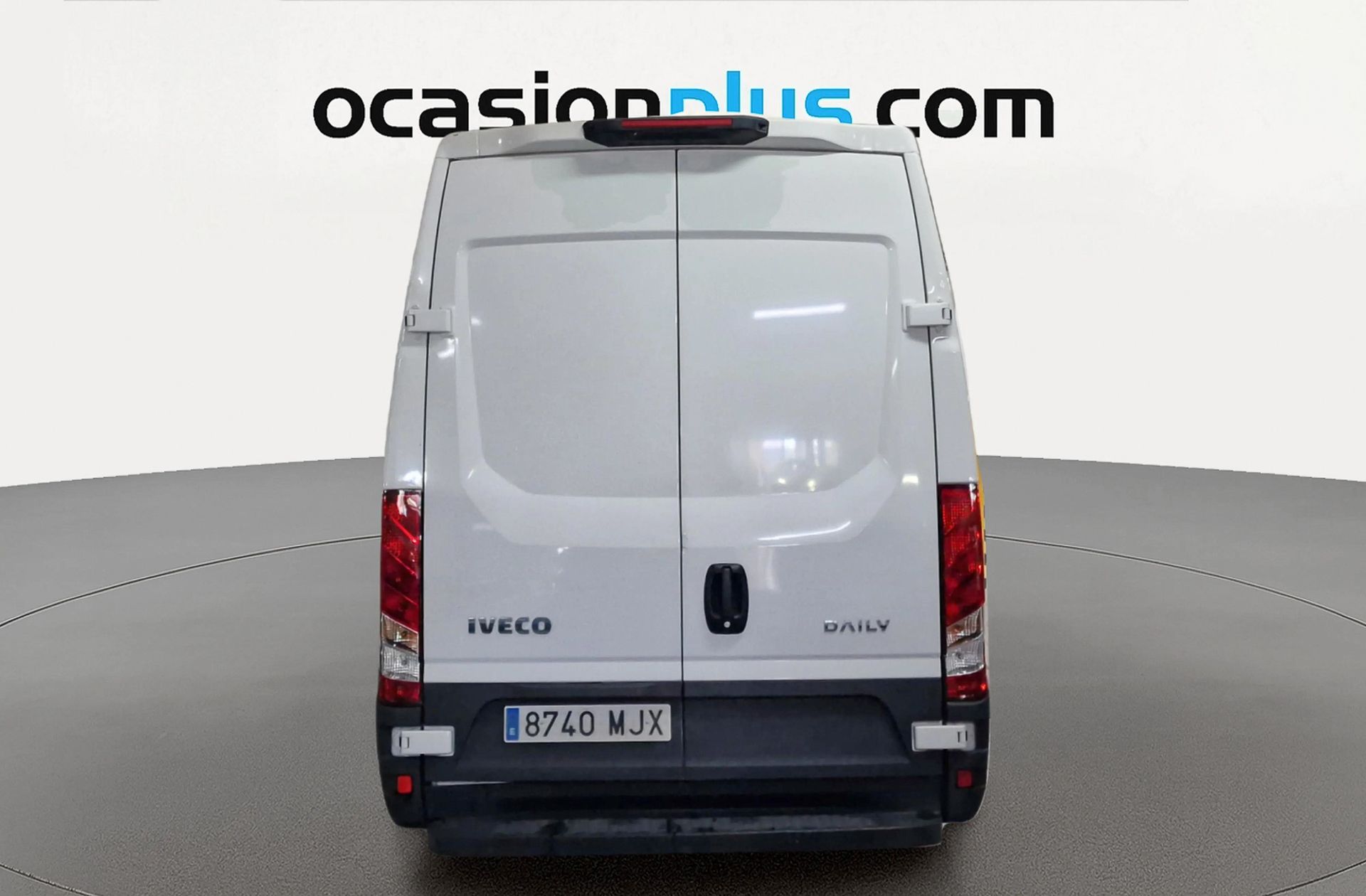 Iveco Daily Furgon 35S 16H V 3520/H2 3 plazas - foto 10