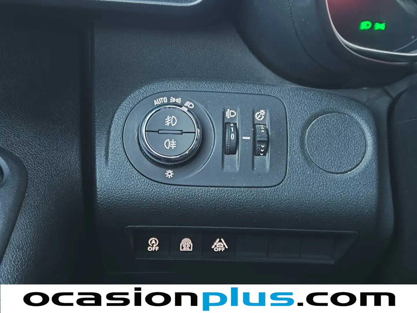 Foto Opel Combo Life Opel Combo Life 1.5 TD S&S Selective L (100 CV)