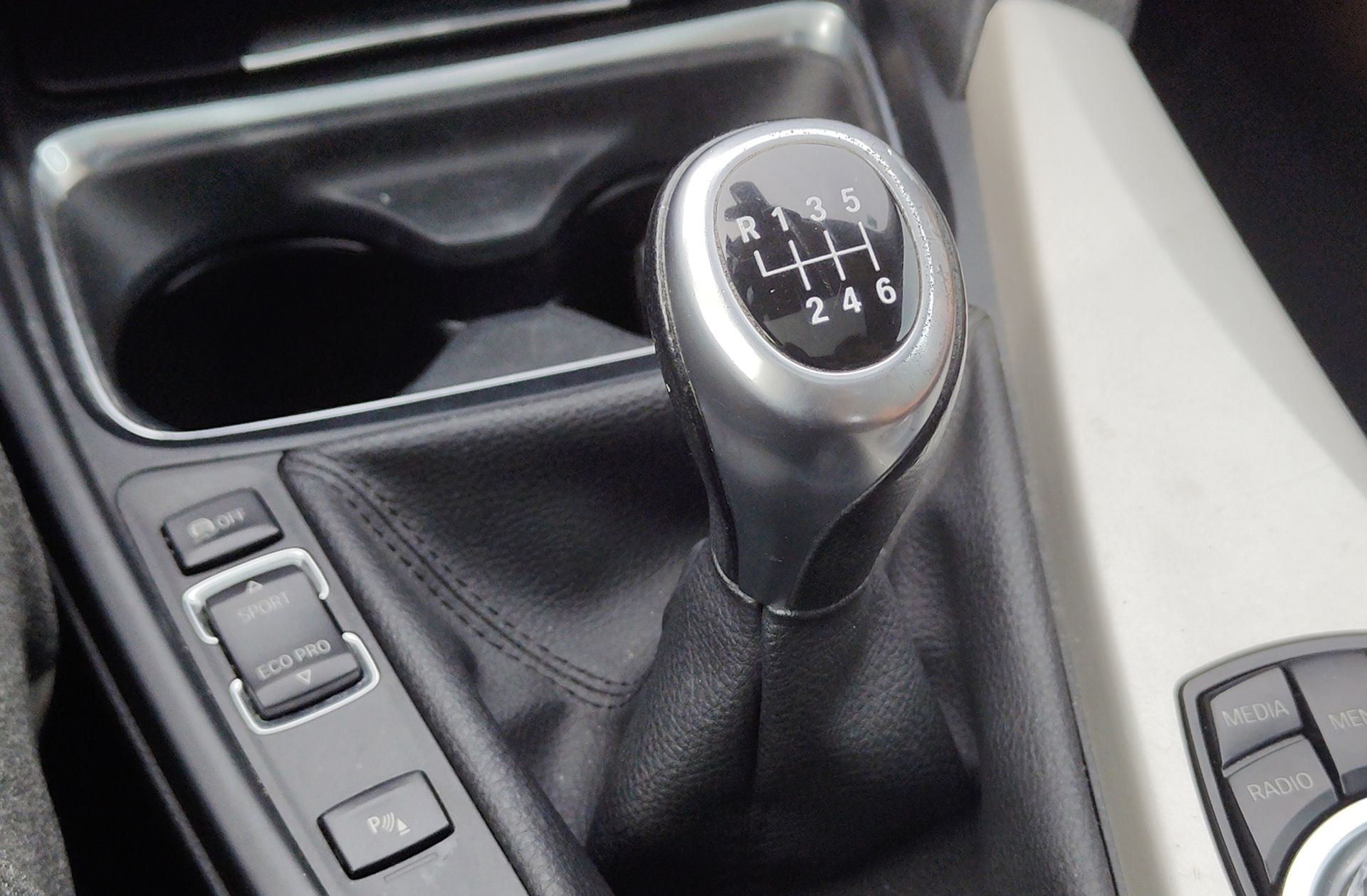 BMW Serie 3 318d Gran Turismo - foto 5