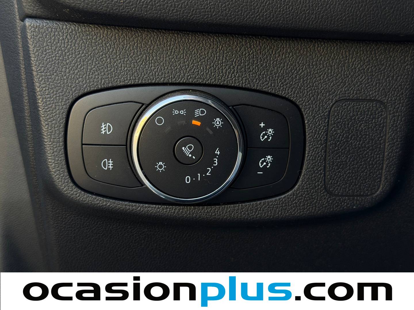 Paquetes del Ford Focus FORD Focus 1.0 Ecoboost MHEV Active Auto 114 kW (155 CV)