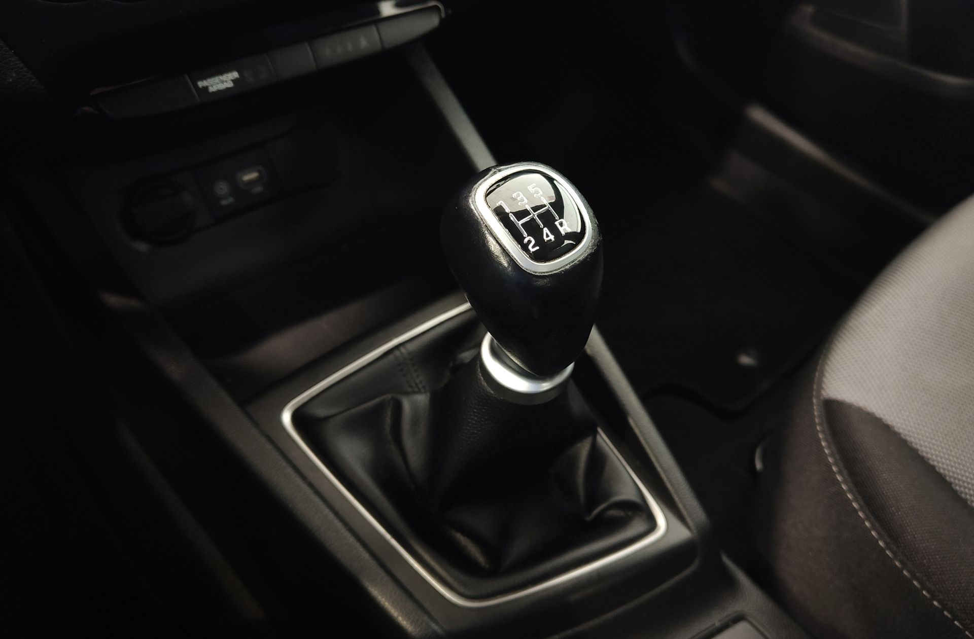 Hyundai i20 1.2 MPI Essence - foto 5