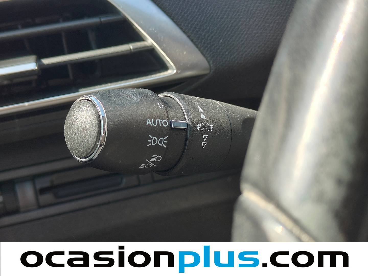 Acabados Peugeot 3008 Peugeot 3008 BlueHDi 130 Crossway (130 CV)