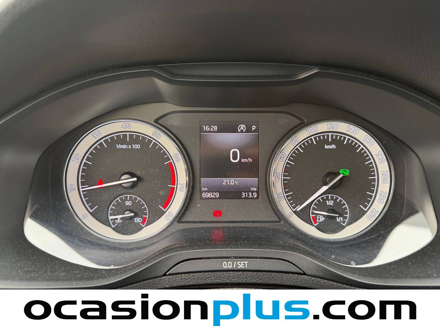 Skoda Karoq Skoda Karoq 1.5 TSI ACT Ambition DSG (150 CV) de ocasión