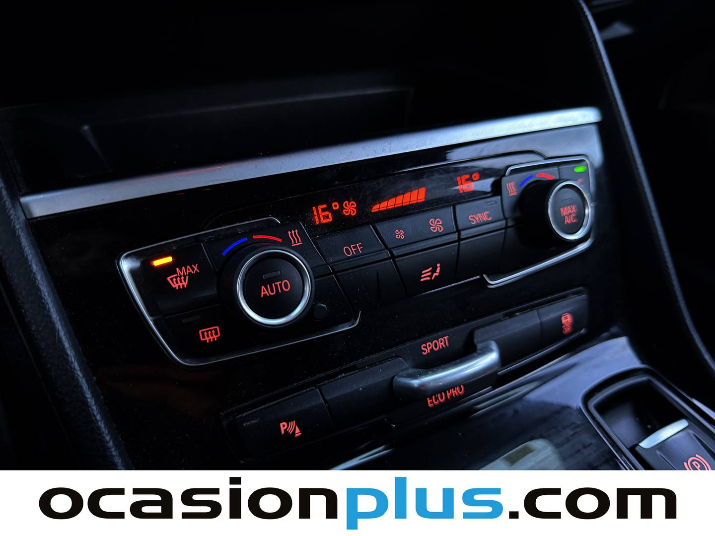 Foto BMW Serie 2 Active Tourer BMW Serie 2 218d Active Tourer (150 CV)