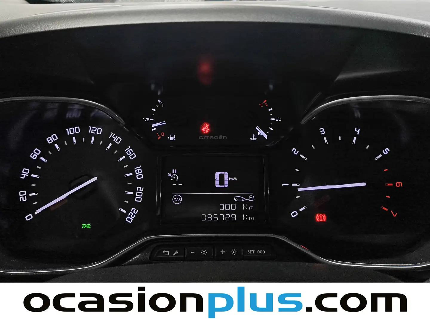 Foto Citroën C3 Aircross Citroen C3 Aircross PureTech 110 S&S Shine (110 CV)