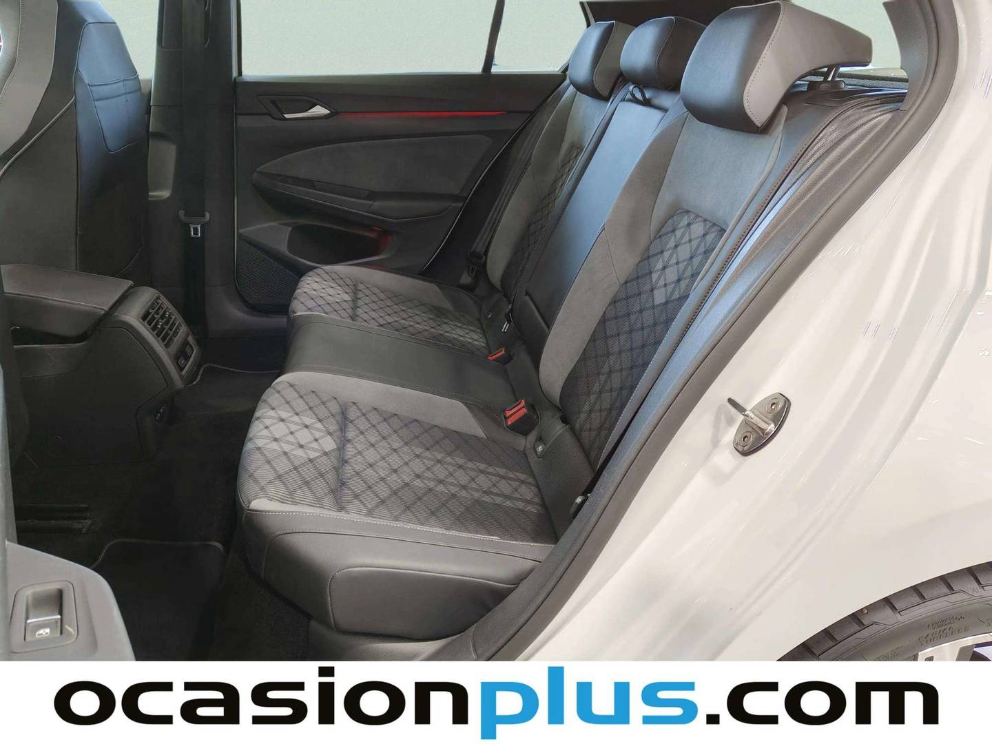 Foto asientos traseros Volkswagen Golf Volkswagen Golf R-Line 2.0 TDI (150 CV) DSG