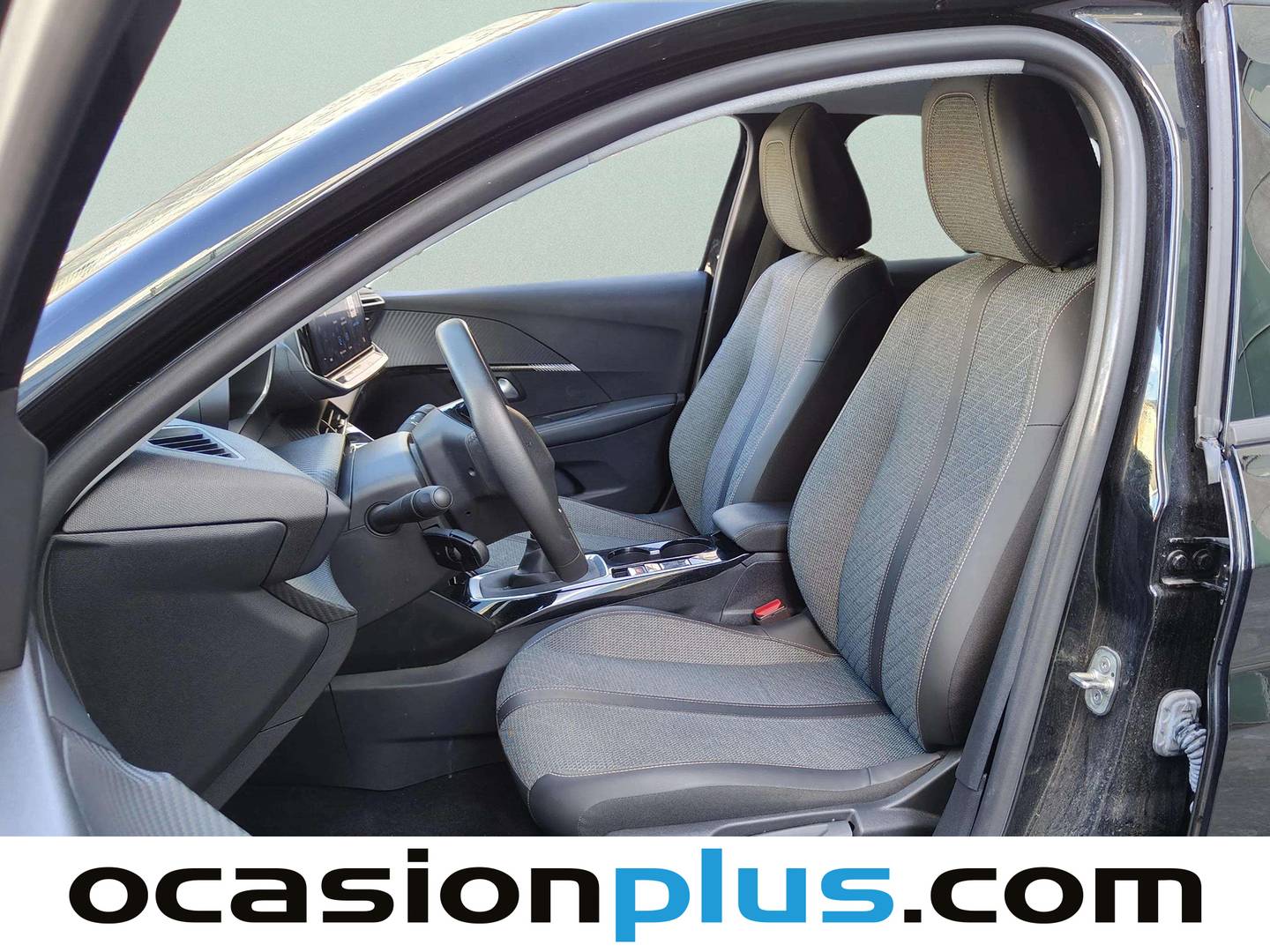 Foto asientos delanteros Peugeot 208 Peugeot 208 PureTech 100 Allure (100 CV)