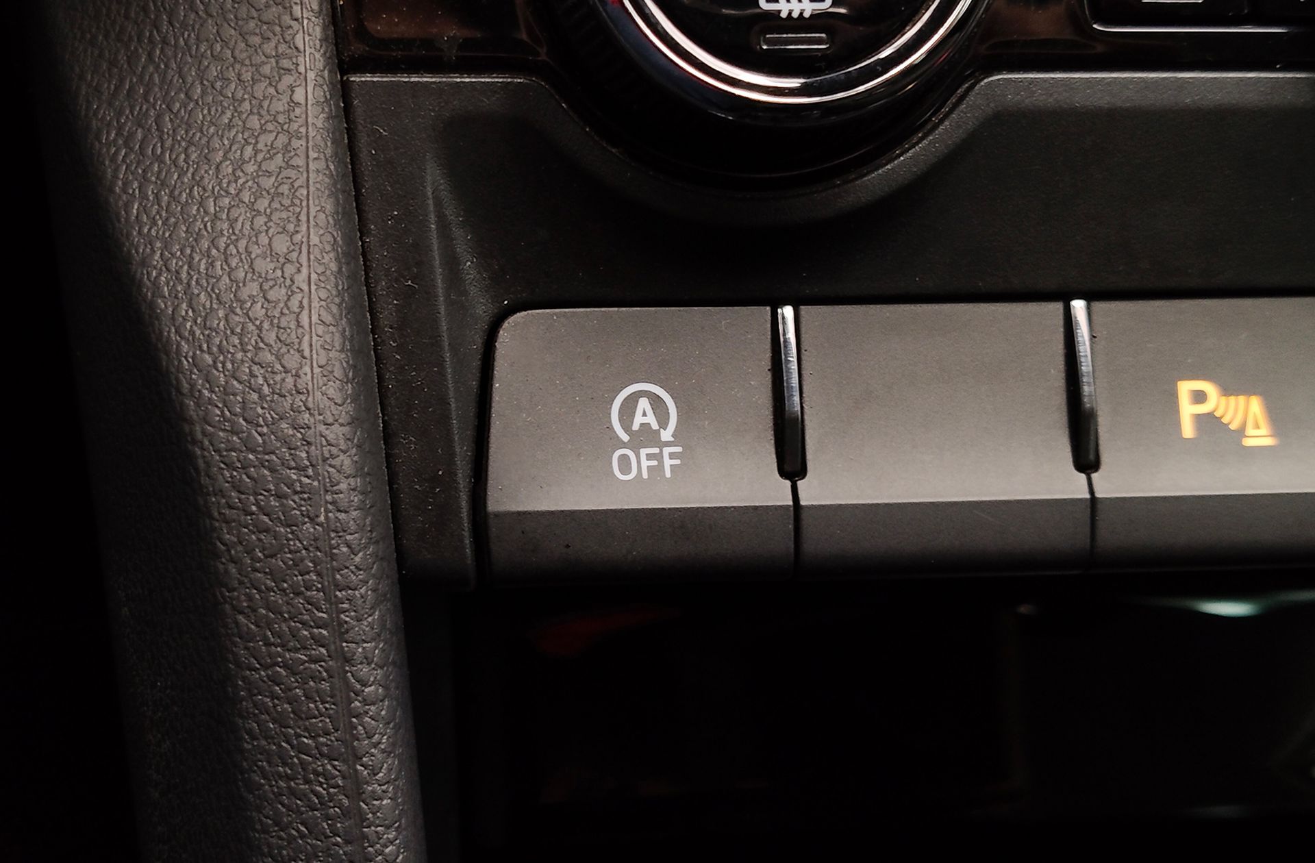 Škoda Karoq 2.0 TDI Selection - foto 10
