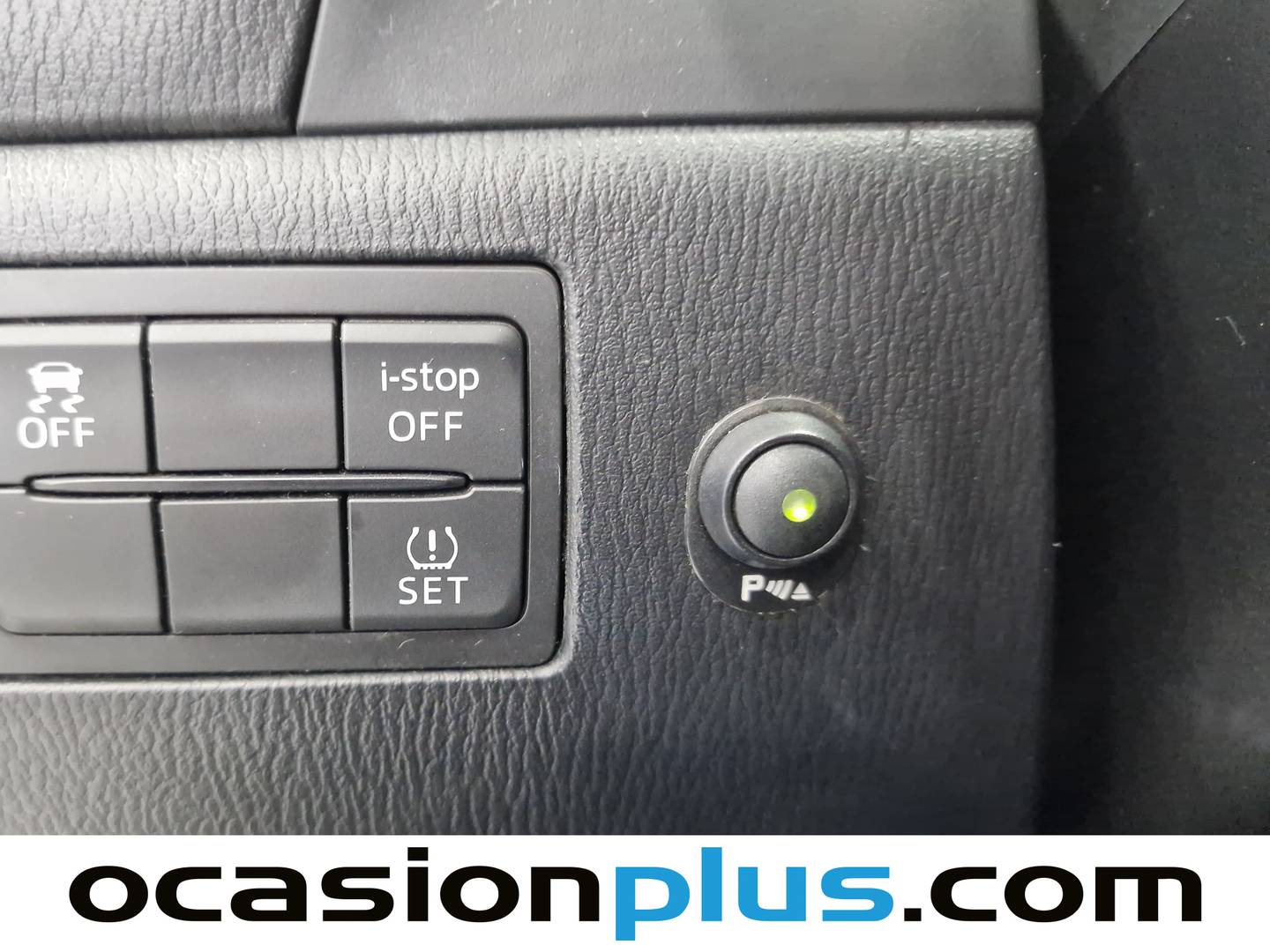 Mazda Mazda3 Mazda Mazda 3 2.0 GE Black Tech Edition MT(120 CV) seminuevo