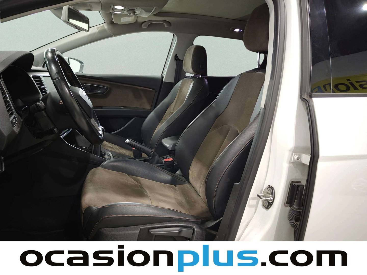 Foto asientos delanteros Seat León Seat Leon Xperience Xperience 2.0 TDI S&S X-perience 4Drive (150 CV)