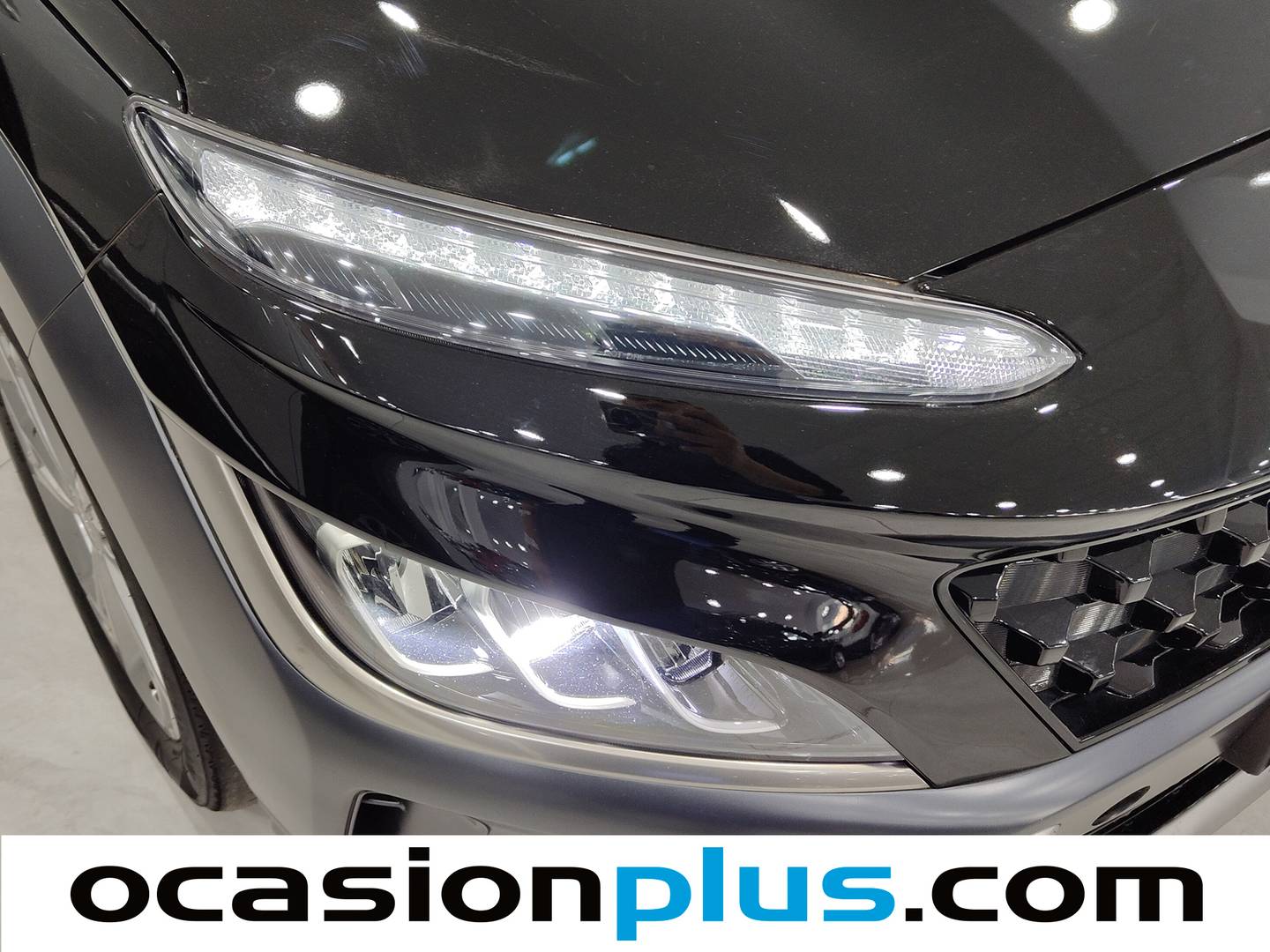 Acabados Hyundai Kona Hyundai Kona 1.0 TGDi Tecno 4x2 (120 CV)