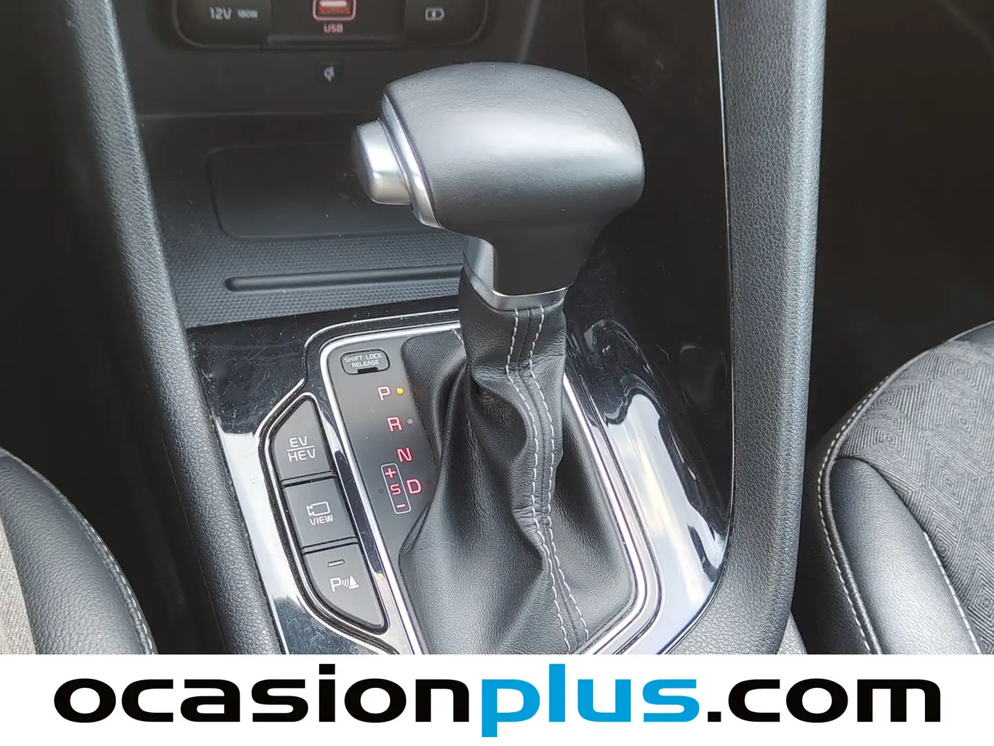 Foto KIA Niro Kia Niro 1.6 GDi PHEV Híbrido Emotion (141 CV)