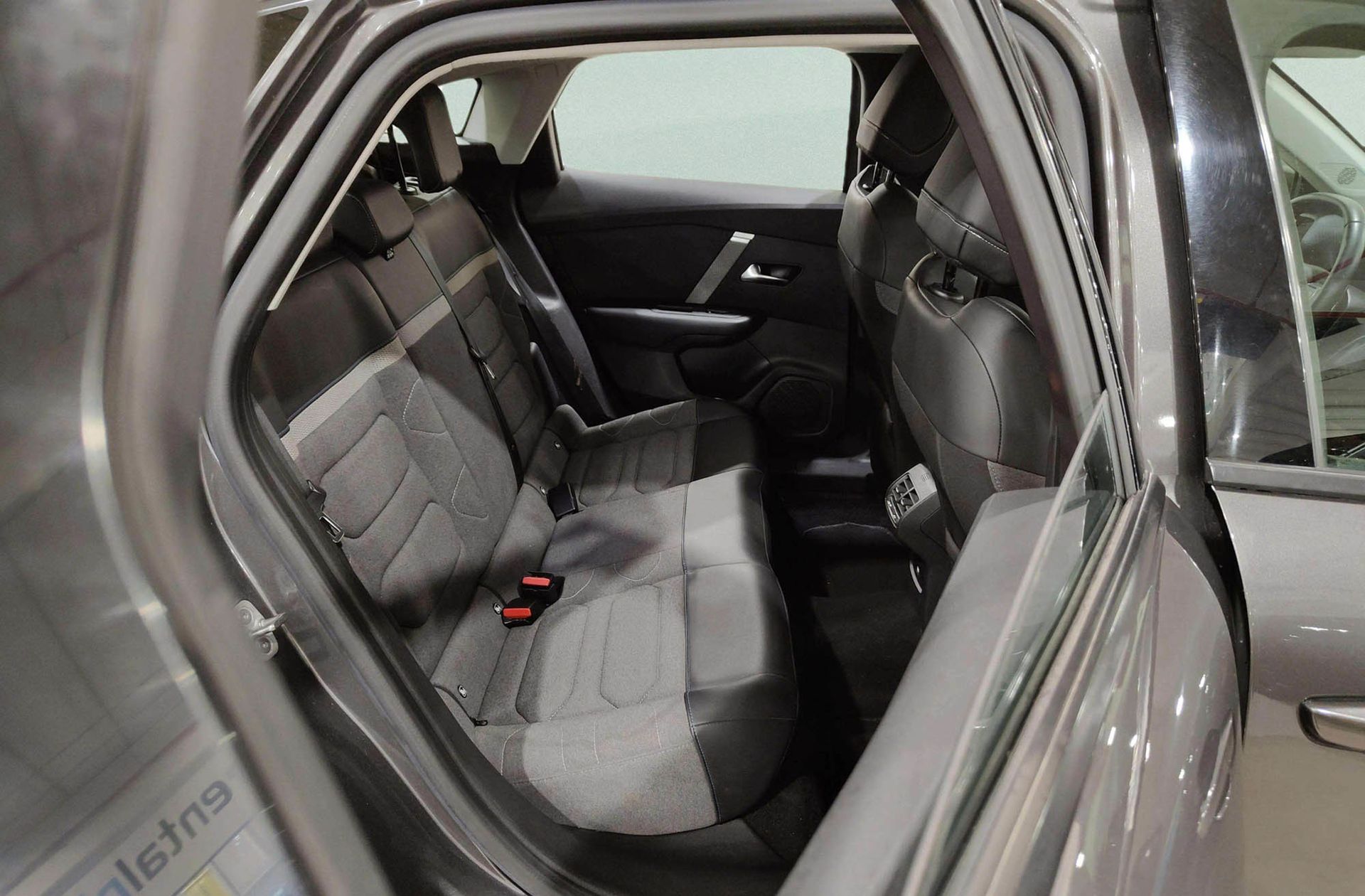 Citroën C4 PureTech 130 Feel Pack EAT8 - foto 18