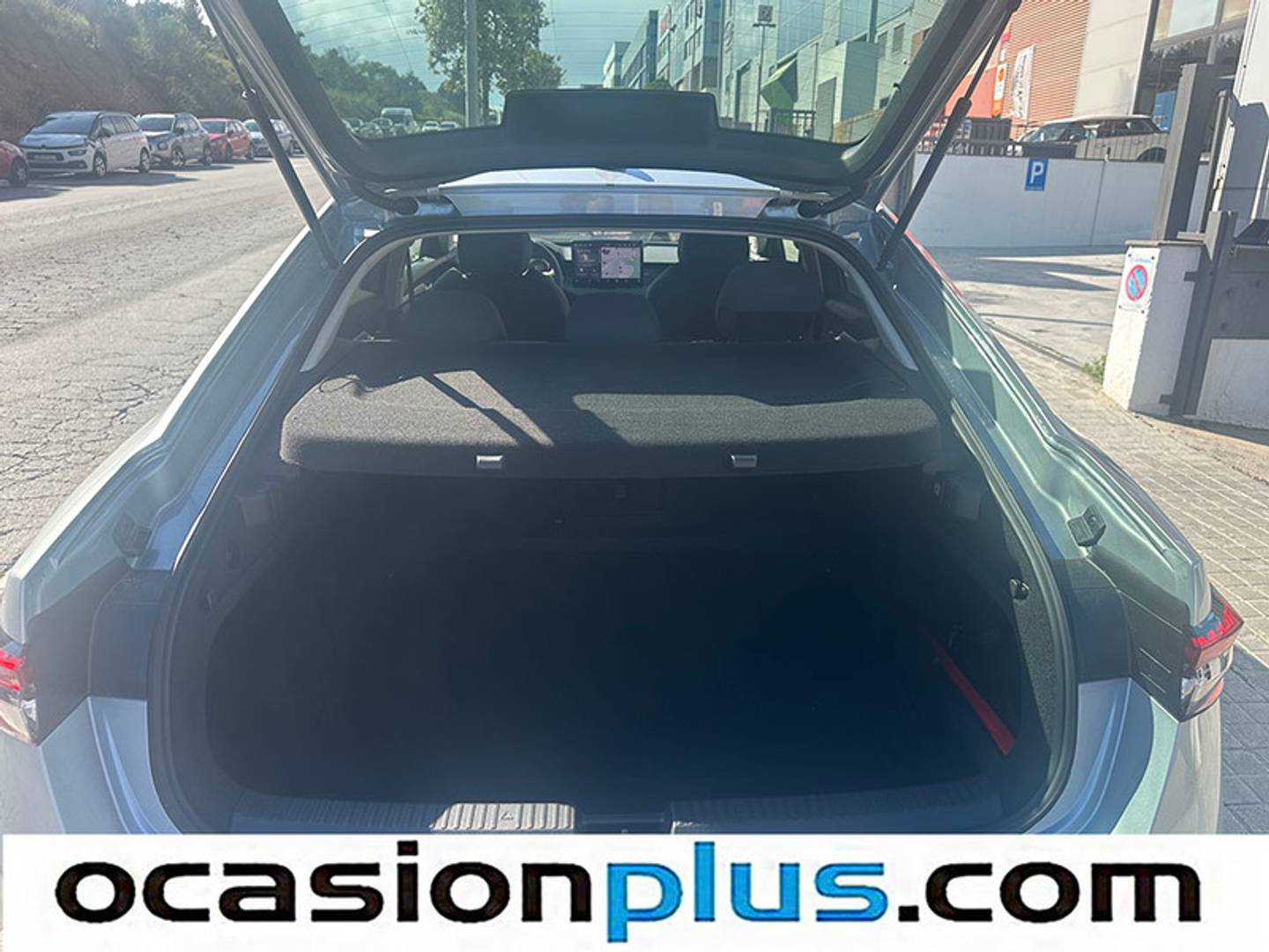 Foto Skoda Superb Skoda Superb 1.5 TSI m-HEV Essence DSG (150 CV)