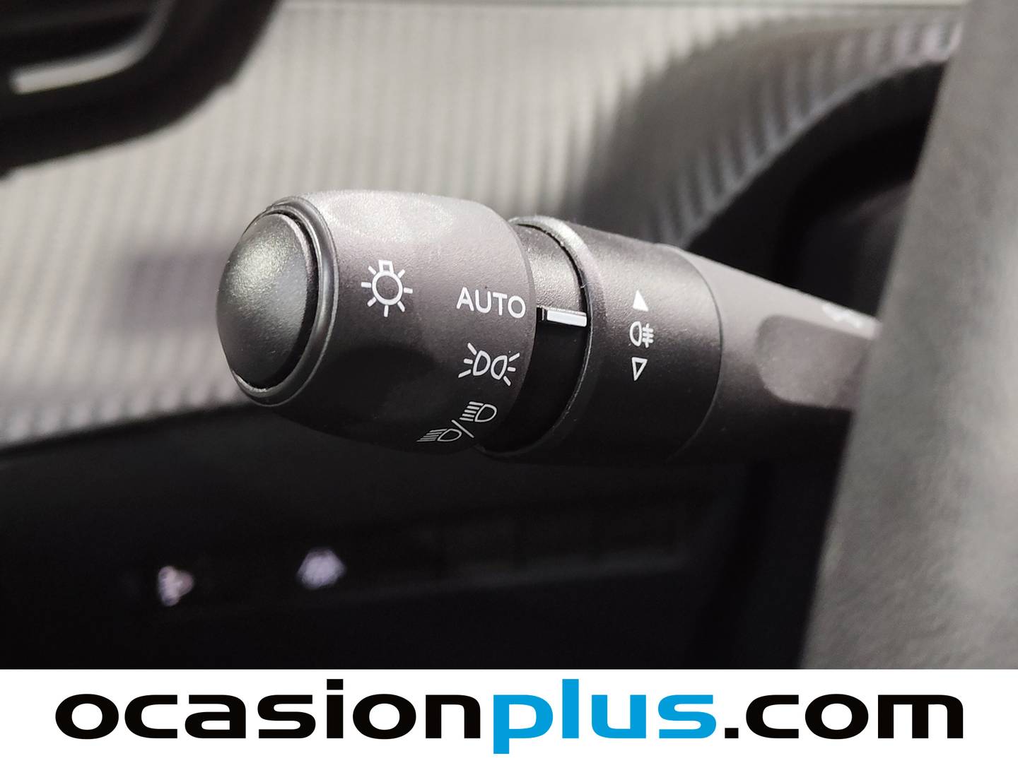 Foto Peugeot 208 Peugeot 208 PureTech 100 Allure (100 CV)