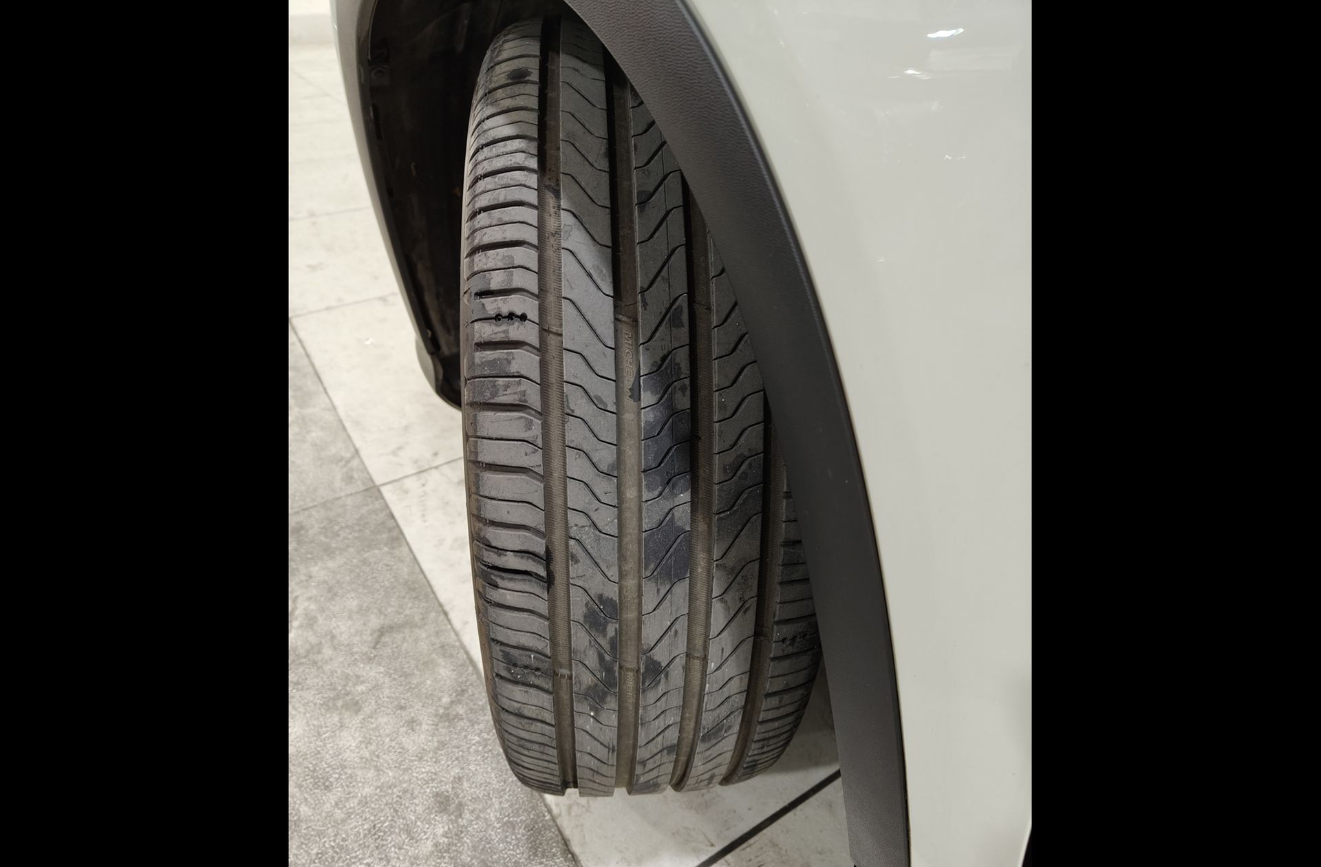Mercedes-Benz GLA 200 d AMG Line - foto 40