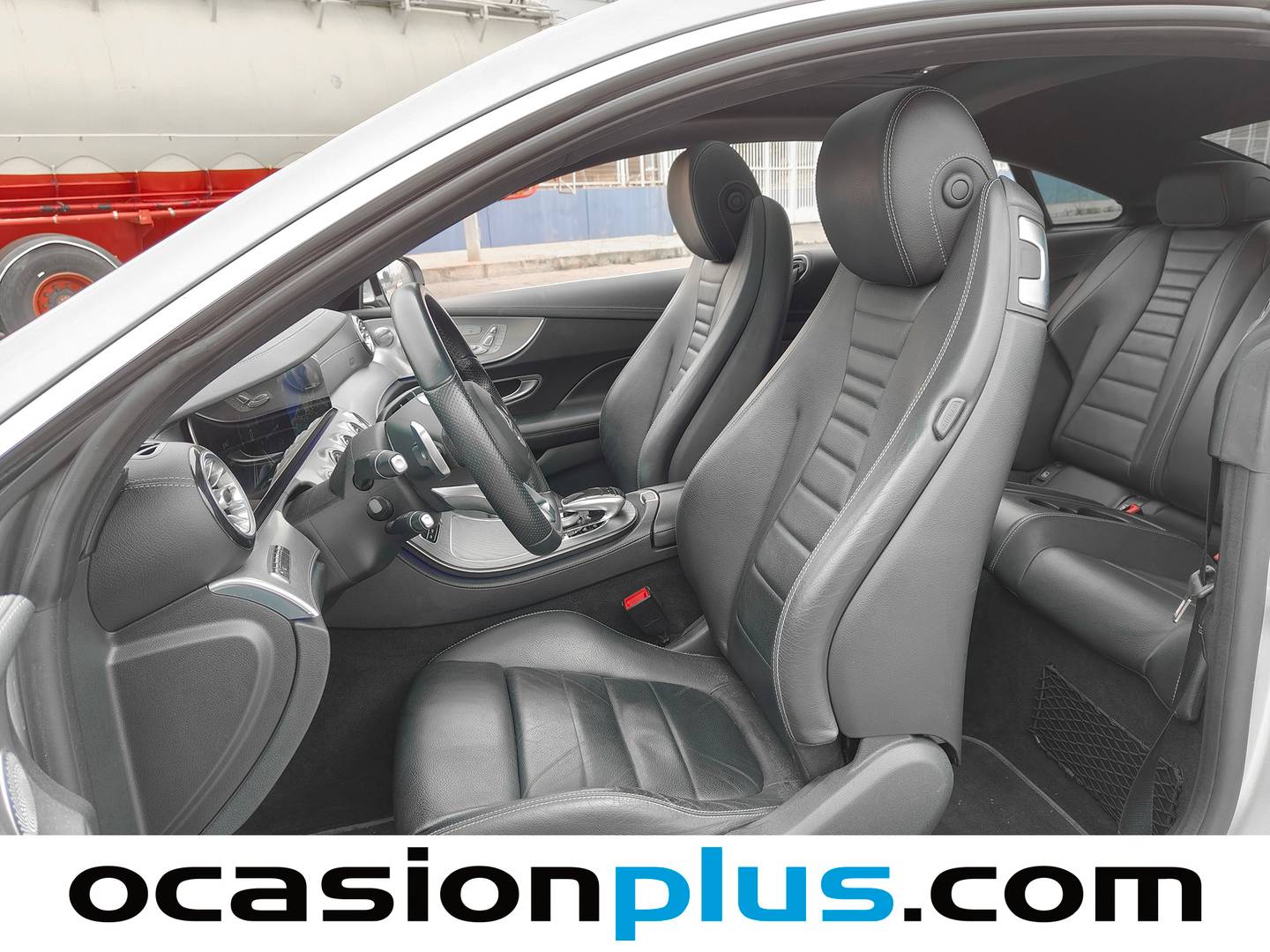 Foto asientos delanteros Mercedes Clase E Mercedes Clase E 220 d Coupe (194 CV) Pack AMG