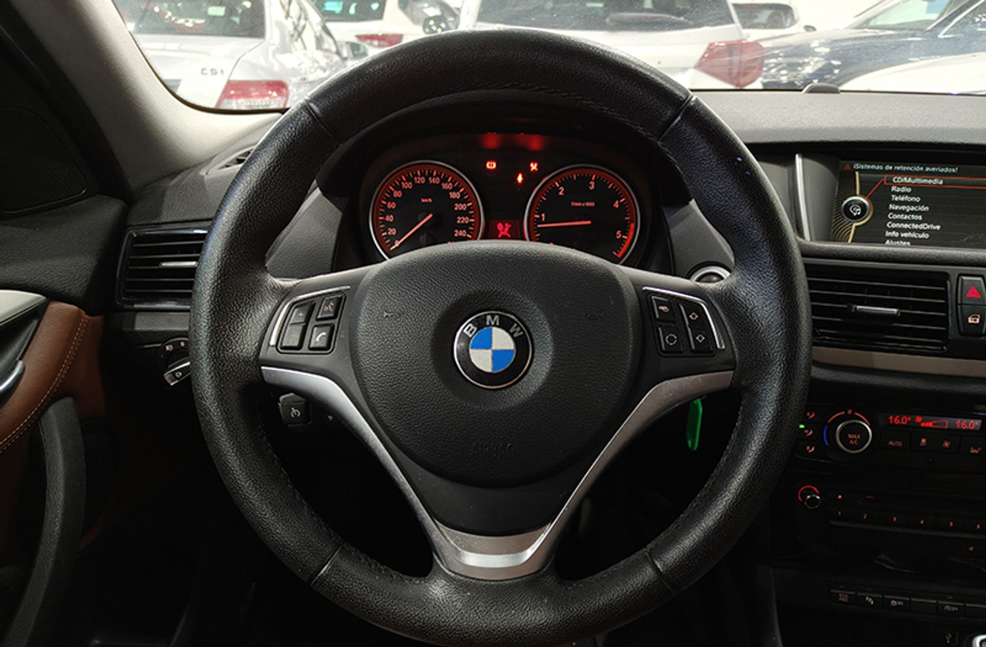 BMW X1 sDrive18d - foto 17