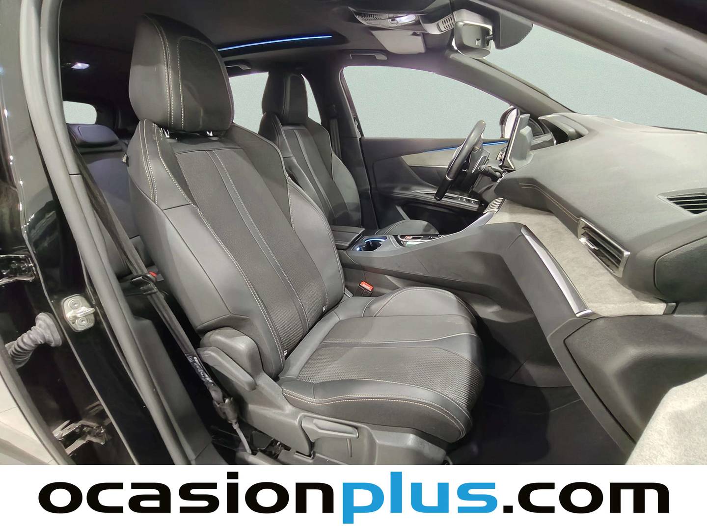 Foto Peugeot 3008 Peugeot 3008 PureTech 130 S&S GT EAT8 (130 CV)