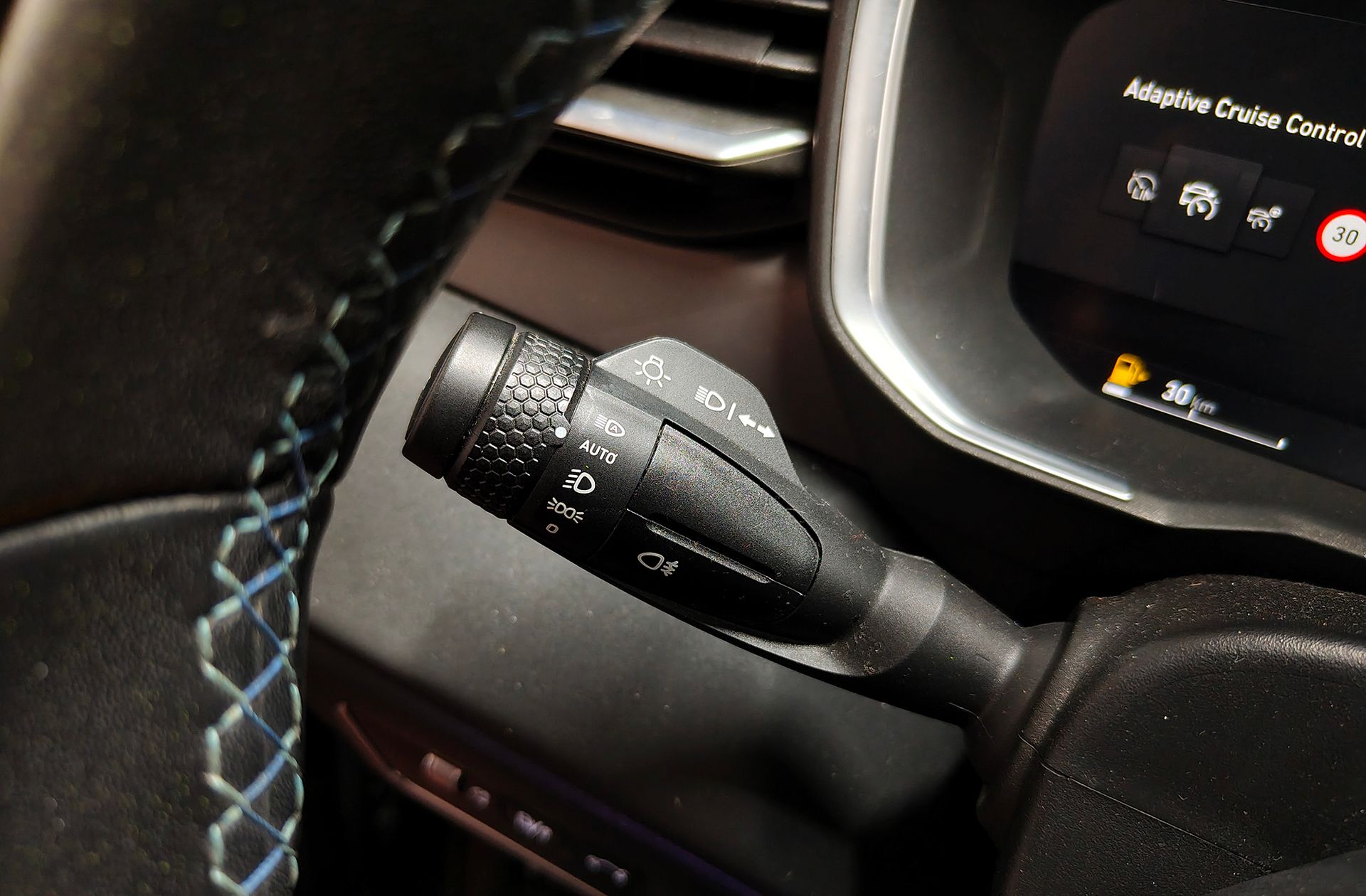 Lynk & Co 01 1.5 PHEV - foto 35
