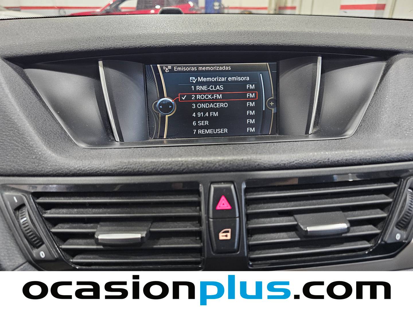 Foto BMW X1 BMW X1 sDrive18d (143 CV)