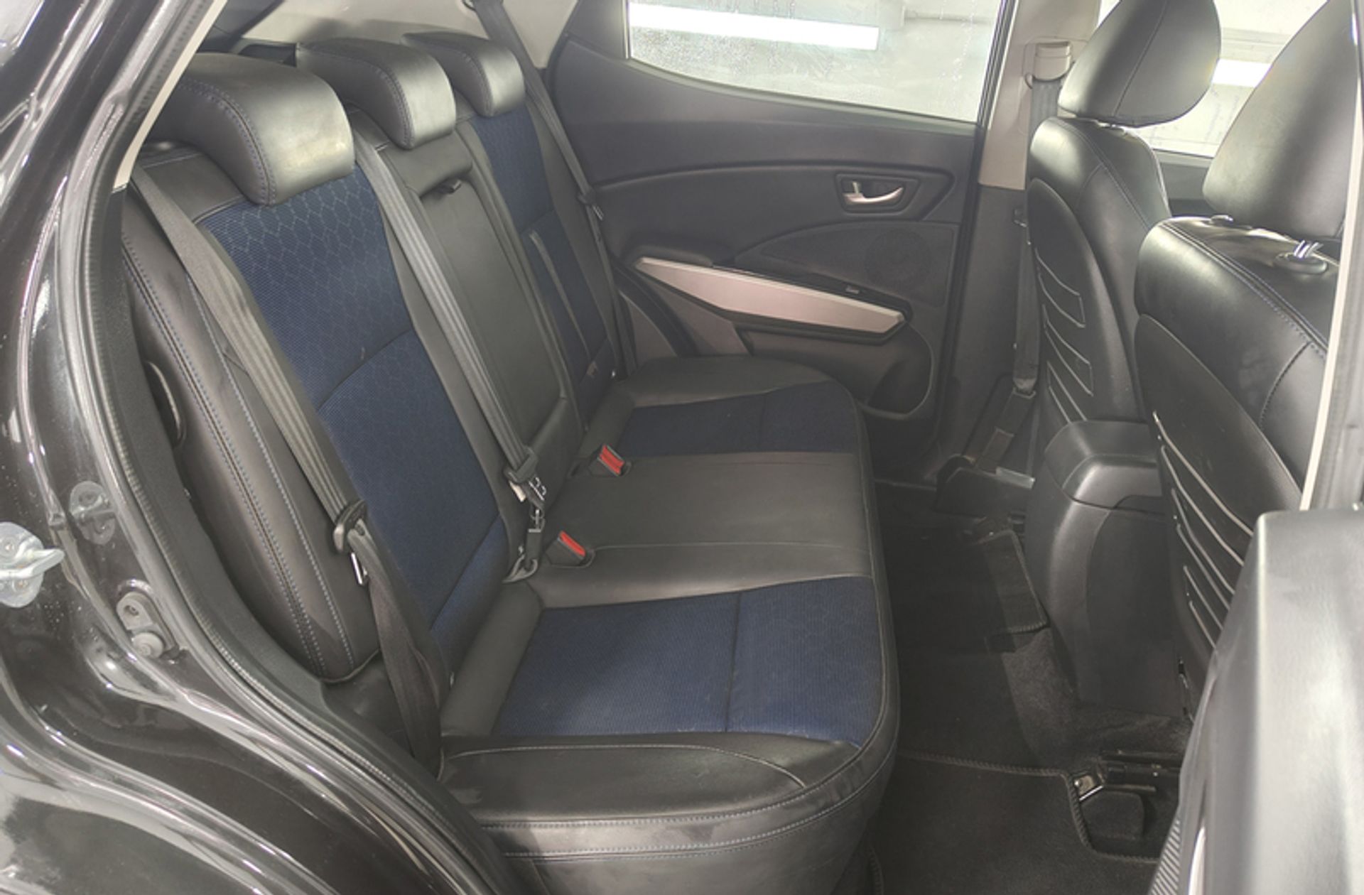 SsangYong Tivoli G16 Limited 4x2 - foto 16