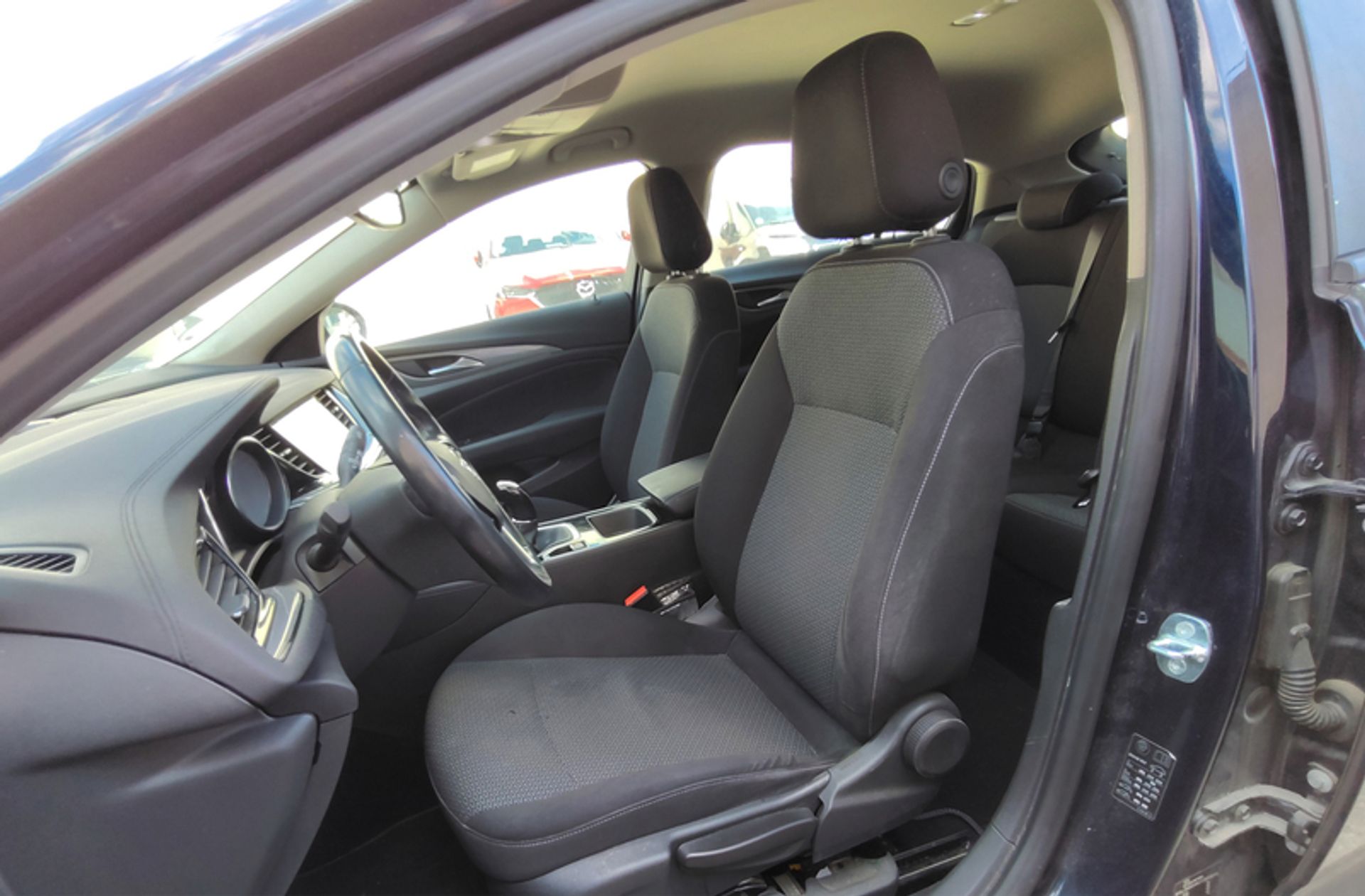 Opel Insignia GS 1.5 Turbo XFL ecoTEC Selective - foto 12