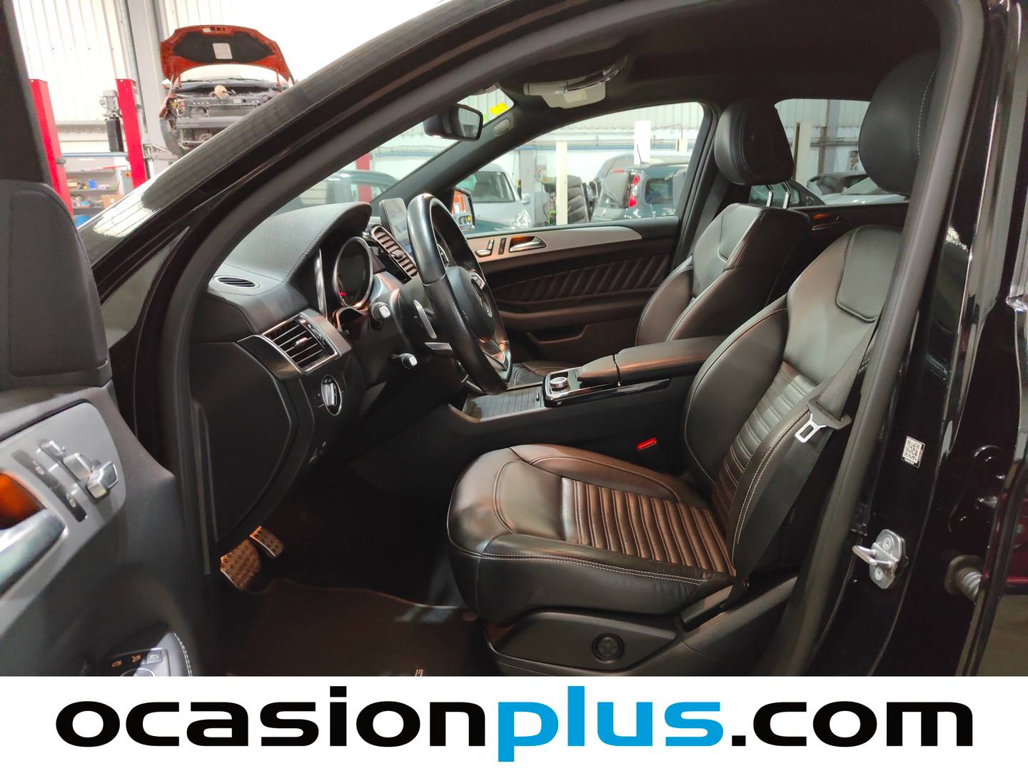 Foto asientos delanteros Mercedes Clase GLE Coupé Mercedes-Benz GLE Coupé 350 d 4Matic (258 CV) PACK AMG