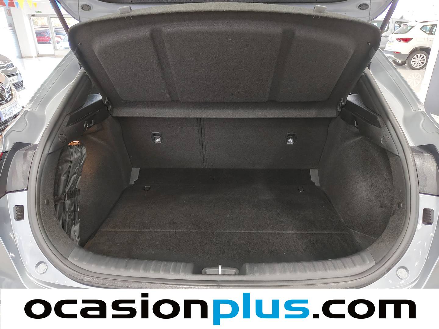 Fotos maletero KIA XCeed KIA XCeed 1.5 MHEV iMT Drive (160 CV)