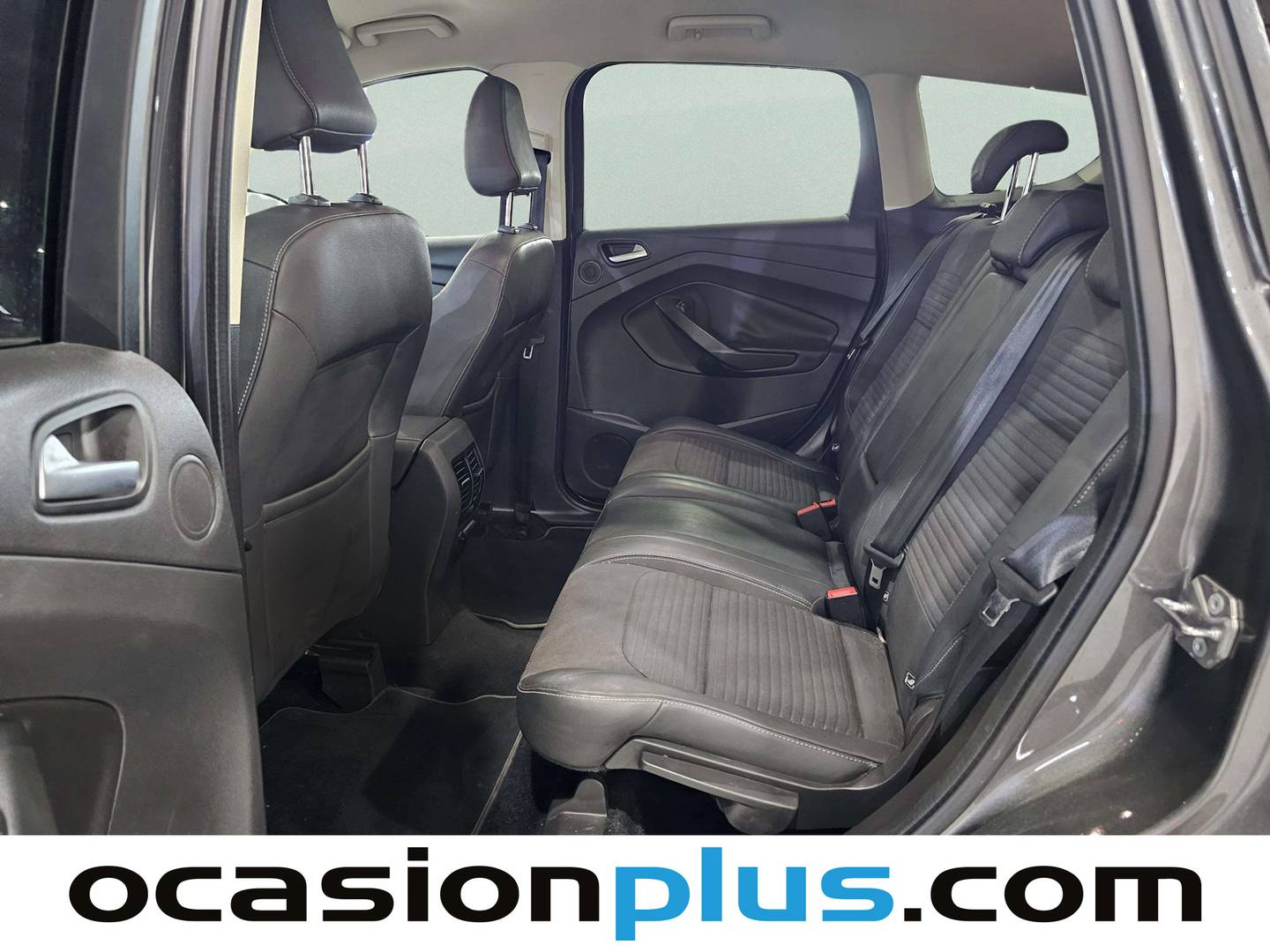 Foto asientos traseros Ford Kuga Ford Kuga 1.5 TDCI S&S Titanium 4x2 (120 CV)