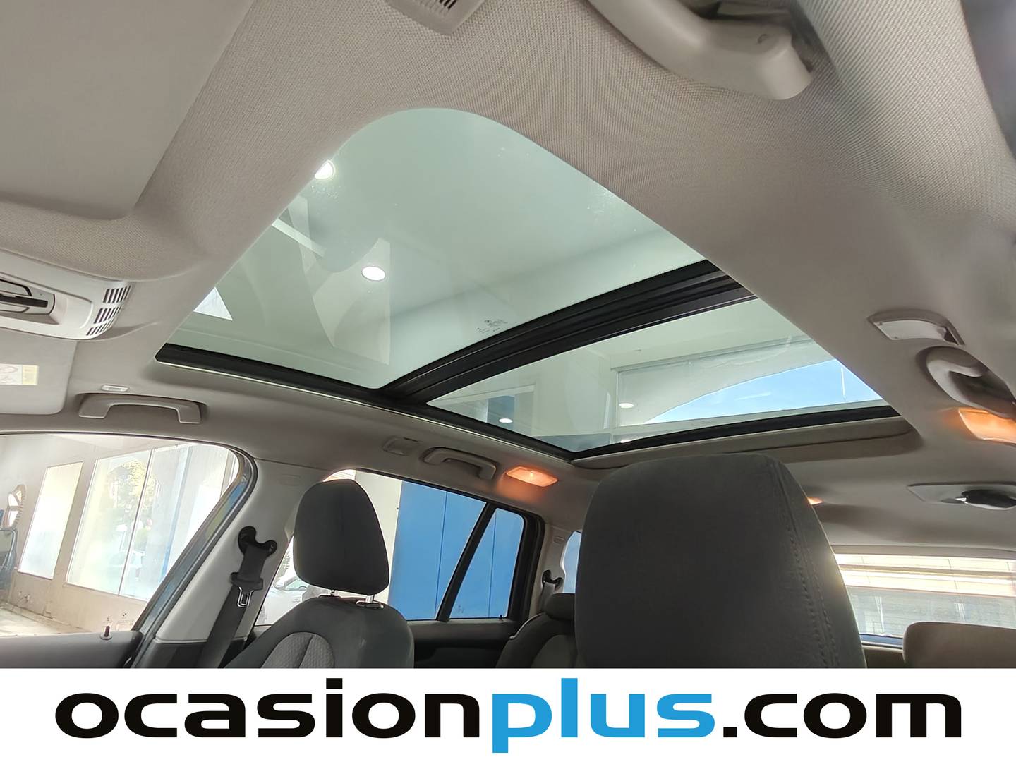 Extras y acabados del BMW Serie 2 Gran Tourer BMW Serie 2 218d Gran Tourer Business (150 CV) 7 Plazas