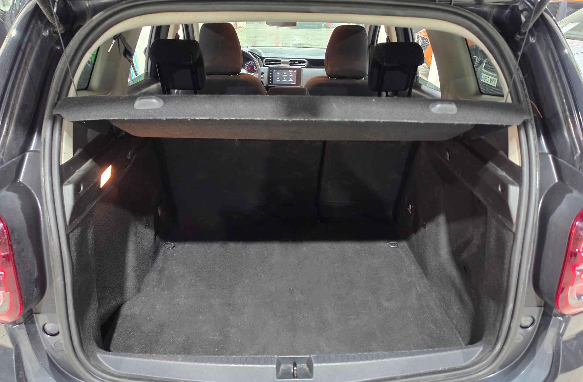 Dacia Duster Journey Go TCe EDC - foto 16