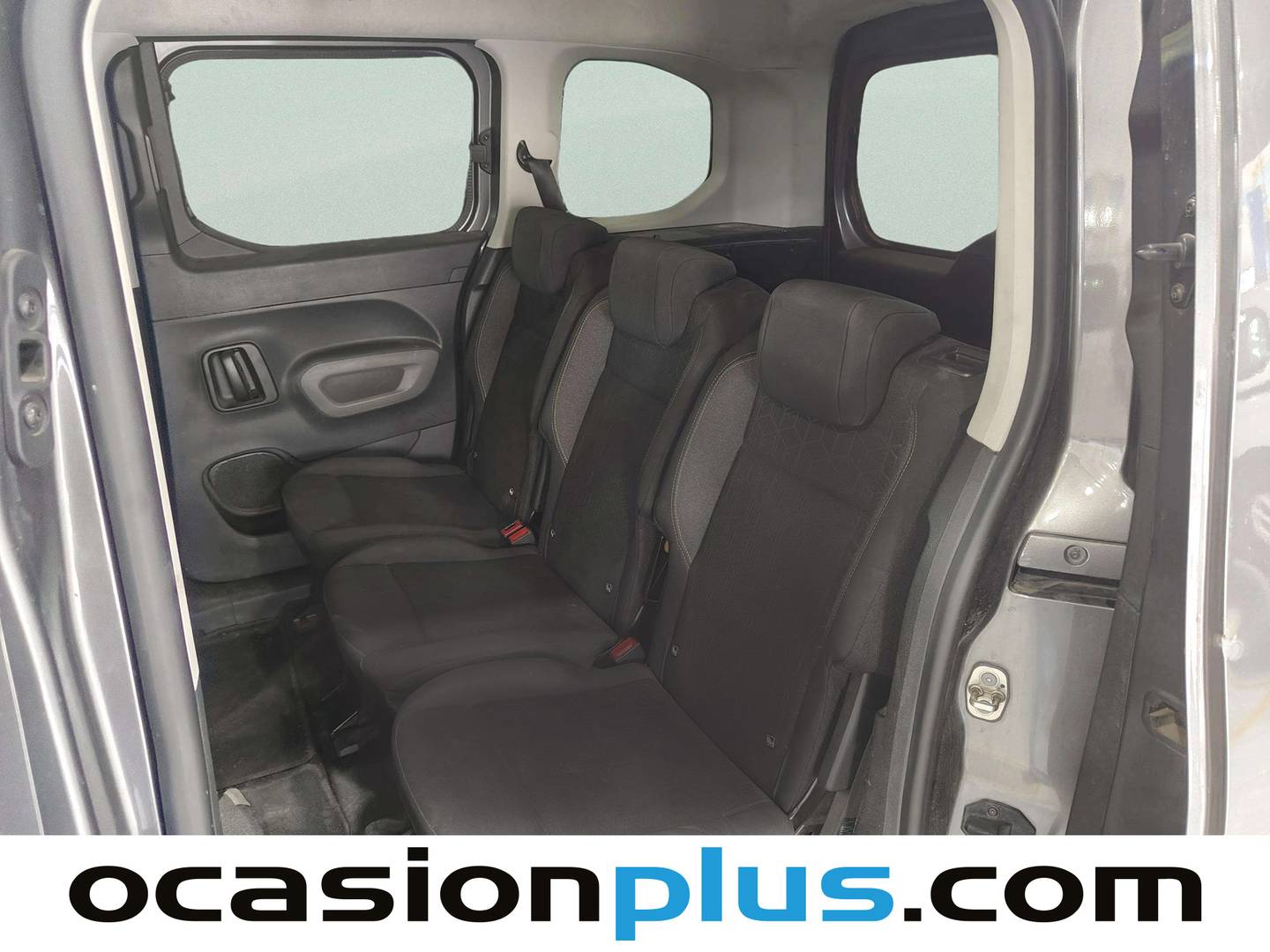 Foto asientos traseros Peugeot Rifter Peugeot Rifter PureTech 110 Active Standard (110 CV)