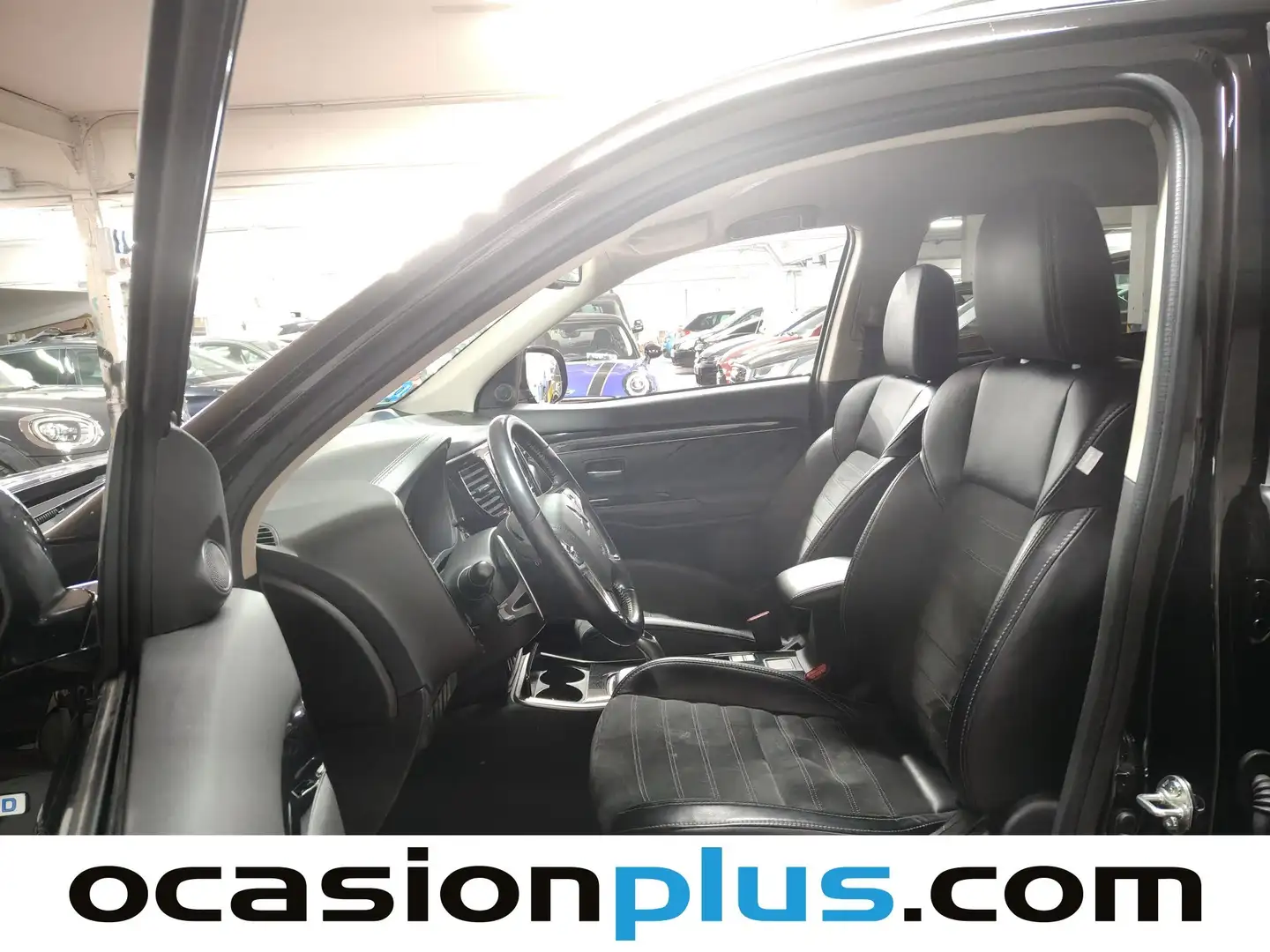 Foto Mitsubishi Outlander Mitsubishi Outlander 2.4 PHEV Motion 4WD Auto (224 CV)