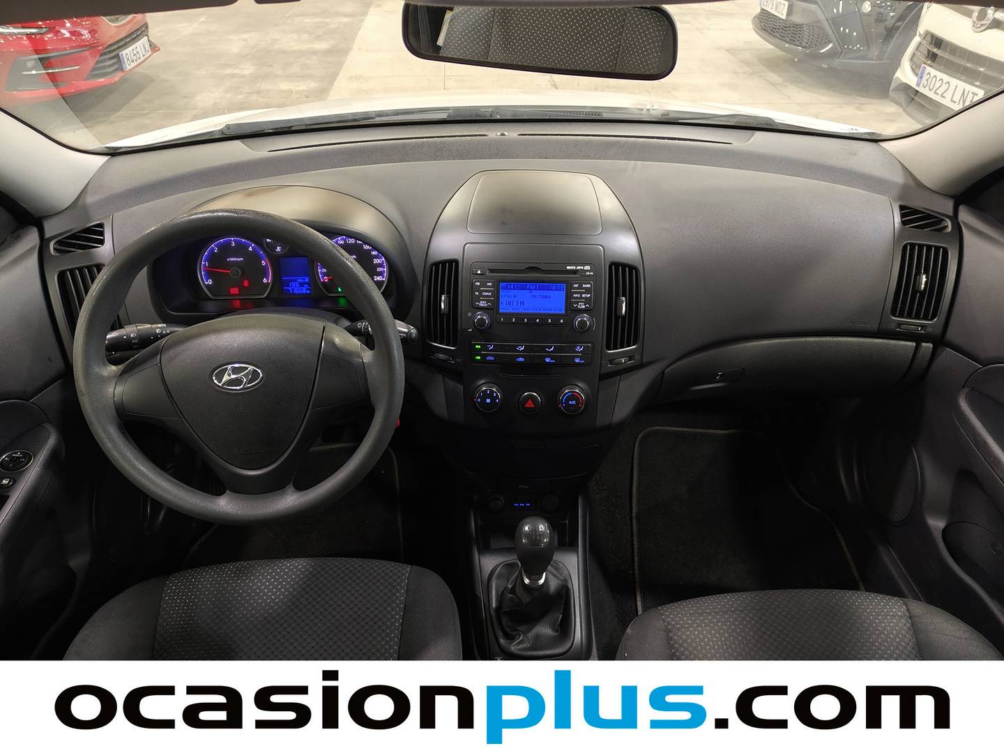 Foto asientos delanteros Hyundai i30 Hyundai i30 1.6 CRDI Classic GL (90 CV)