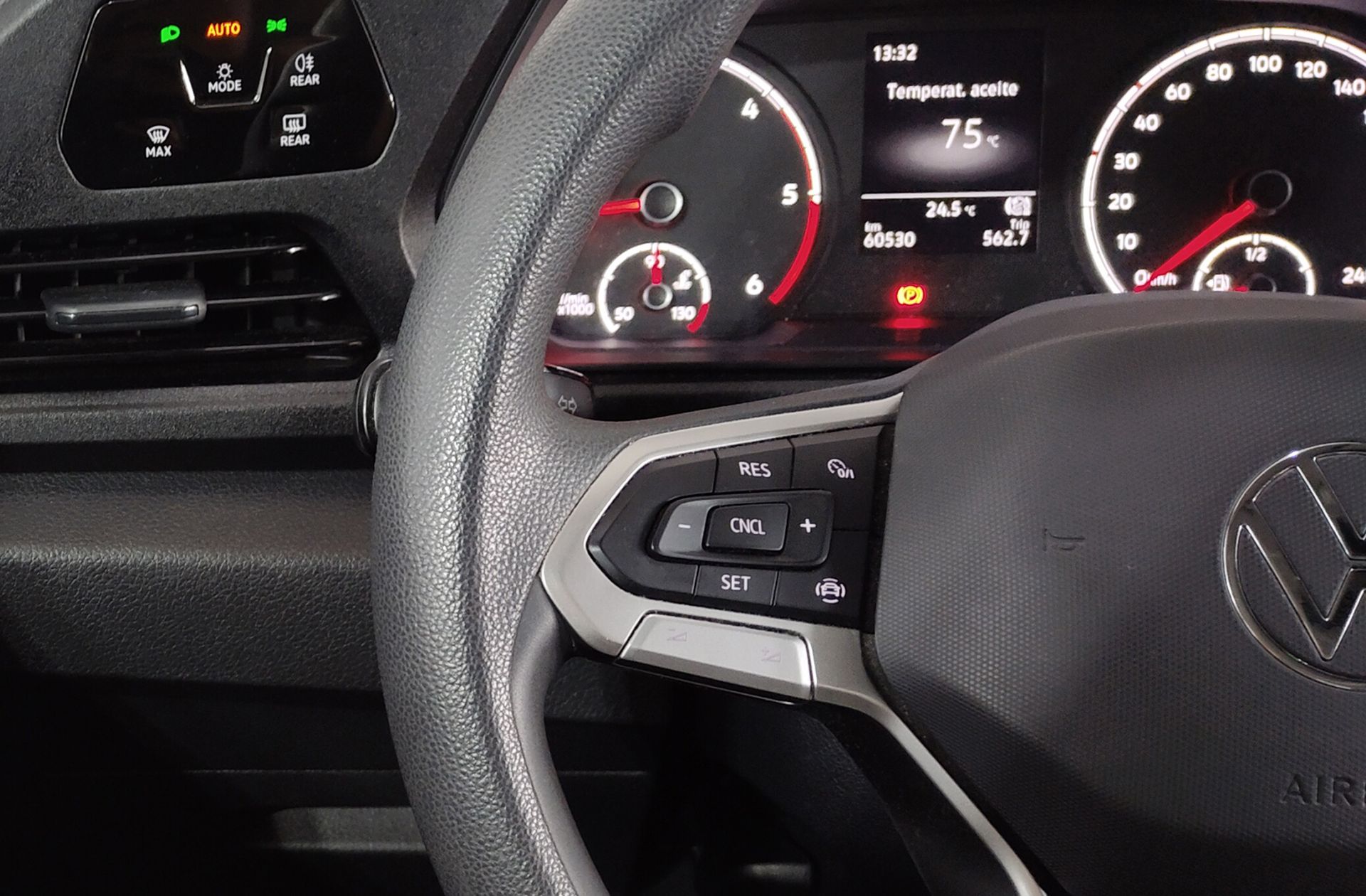 Volkswagen Caddy Origin 2.0 TDI - foto 24