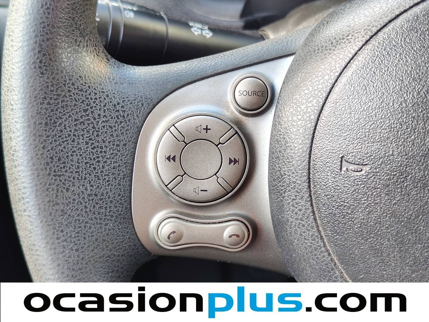 Extras y acabados del Nissan Micra Nissan Micra 1.2G NARU EDITION (80 CV)