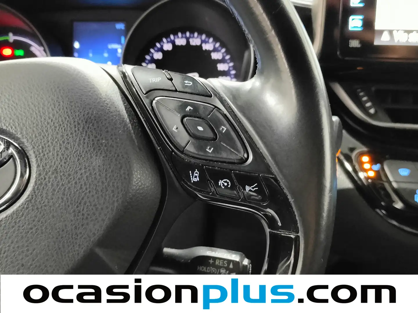 Foto Toyota C-HR Toyota C-HR 1.8 125H Advance (122 CV)