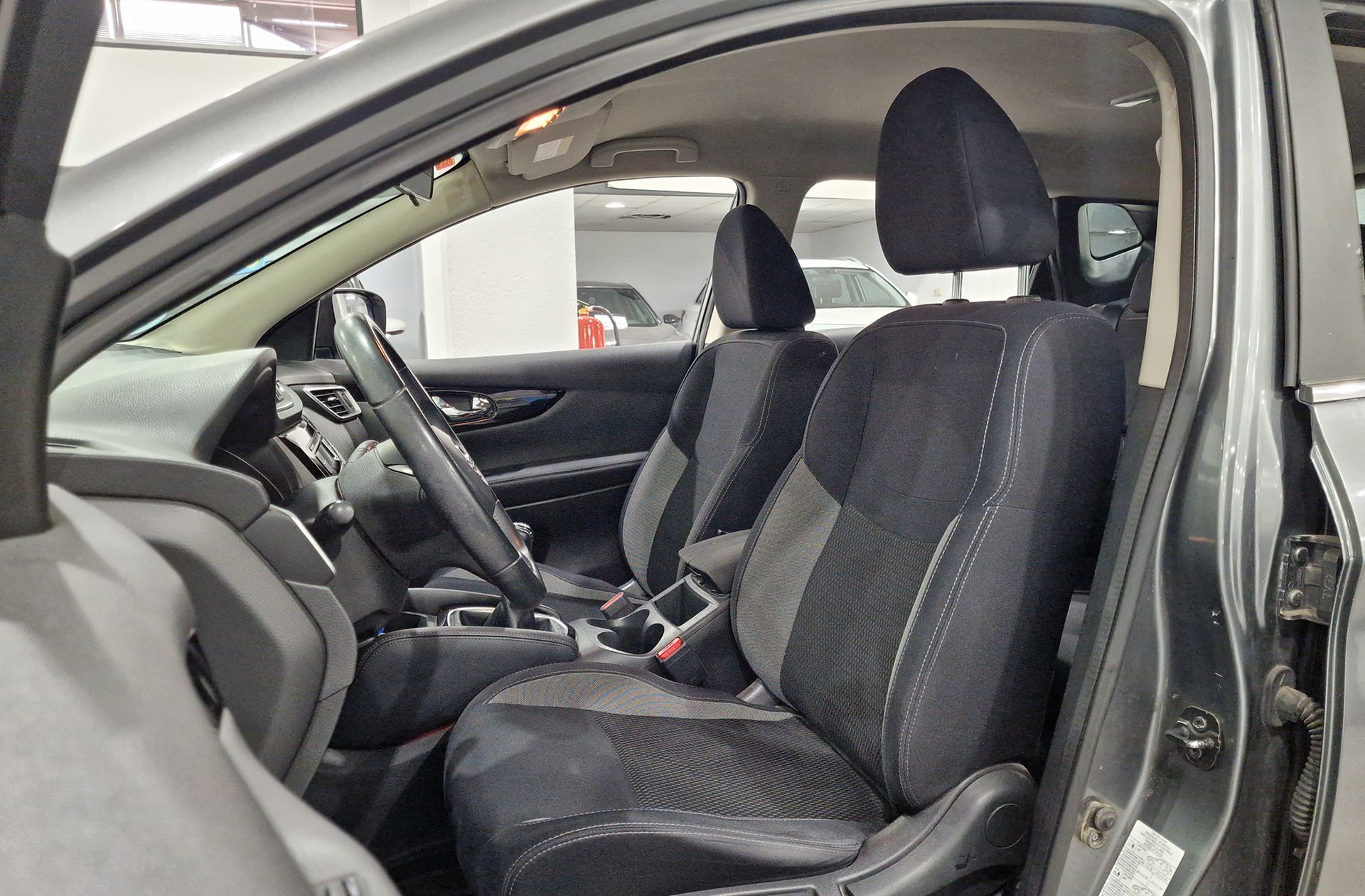 Nissan Qashqai dCi 130 Acenta - foto 9