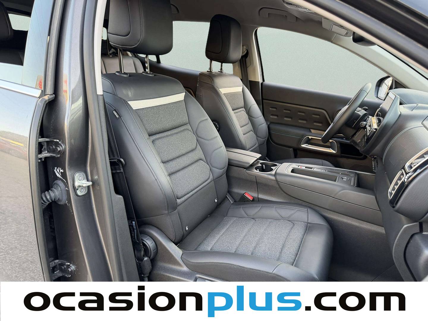 Citroën C5 Aircross Citroen C5 Aircross Hybrid Plus e-DCS6 (136 CV) híbrido