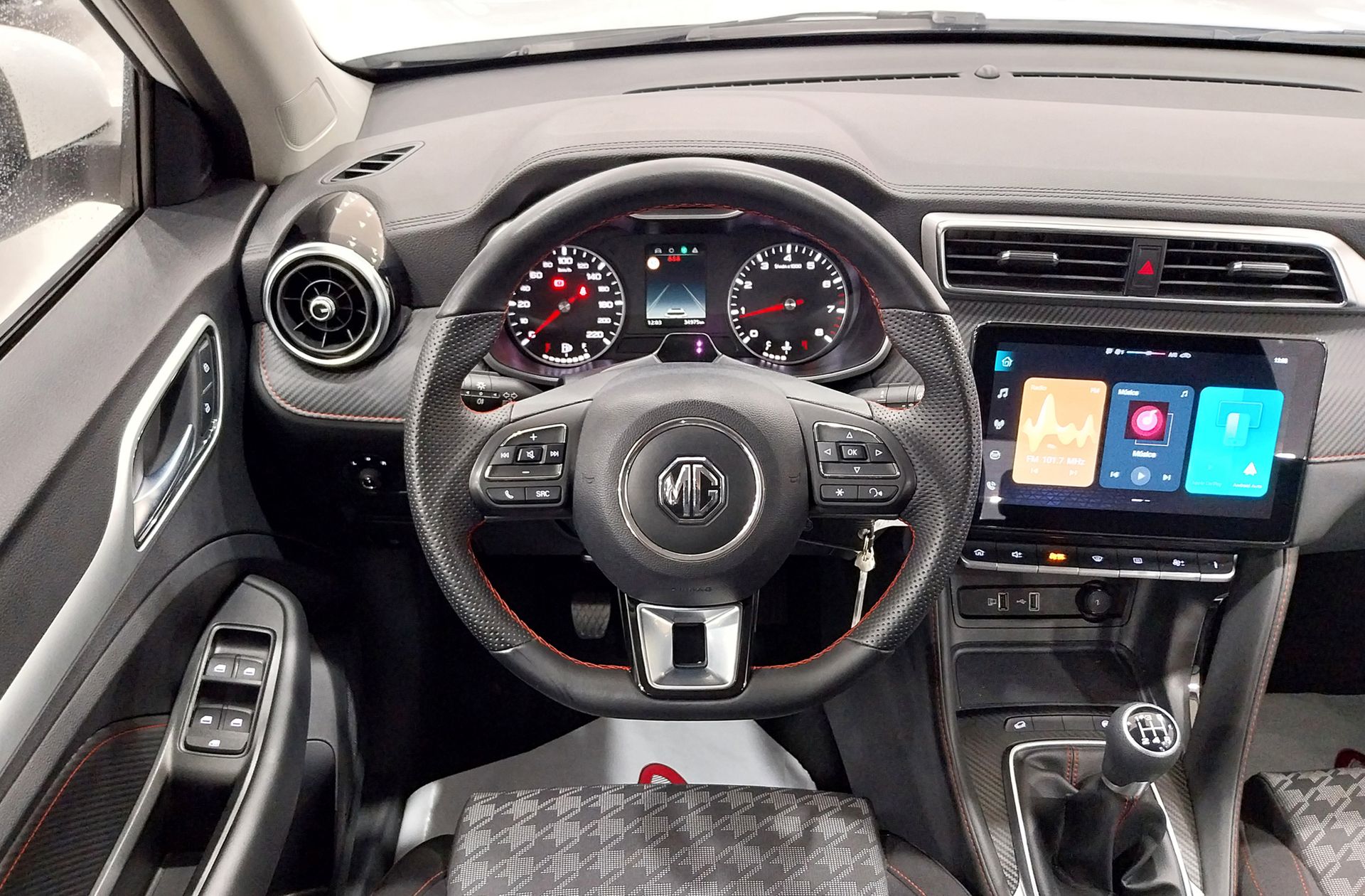 MG ZS 1.5 Comfort - foto 21