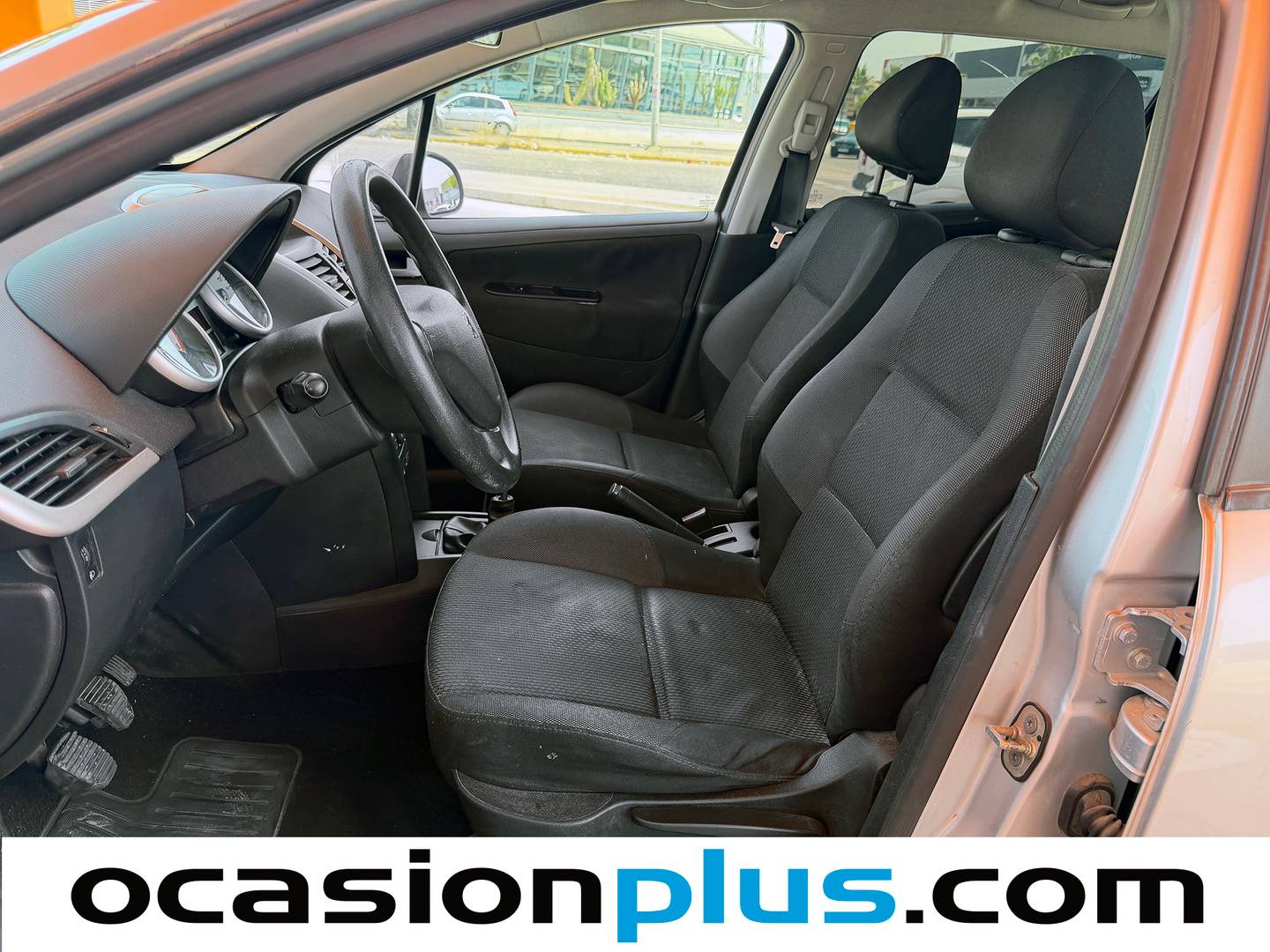 Foto asientos delanteros Peugeot 207 Peugeot 207 SW 1.6 HDI Confort (92 CV)