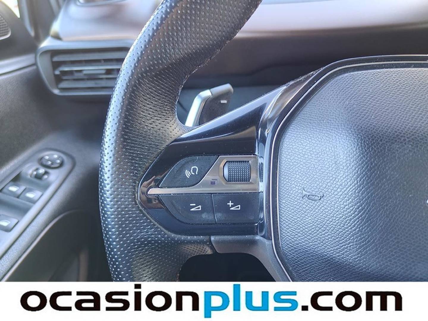 Foto Peugeot Rifter Peugeot Rifter BlueHDi 130 GT Line Standard EAT8 (130 CV)