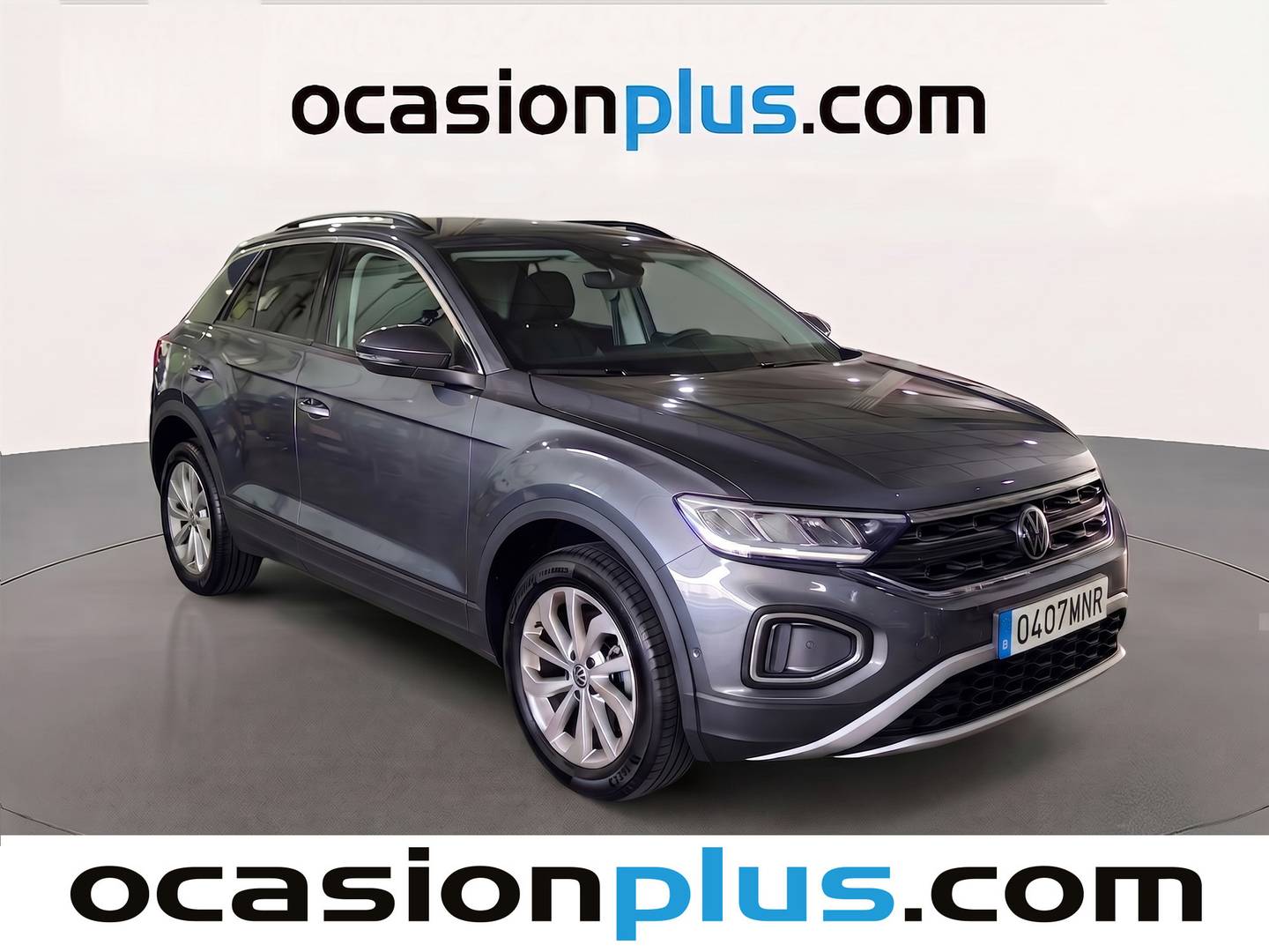 Foto delantera Volkswagen T-Roc Volkswagen T-Roc Life 1.0 TSI (110 CV) derecha