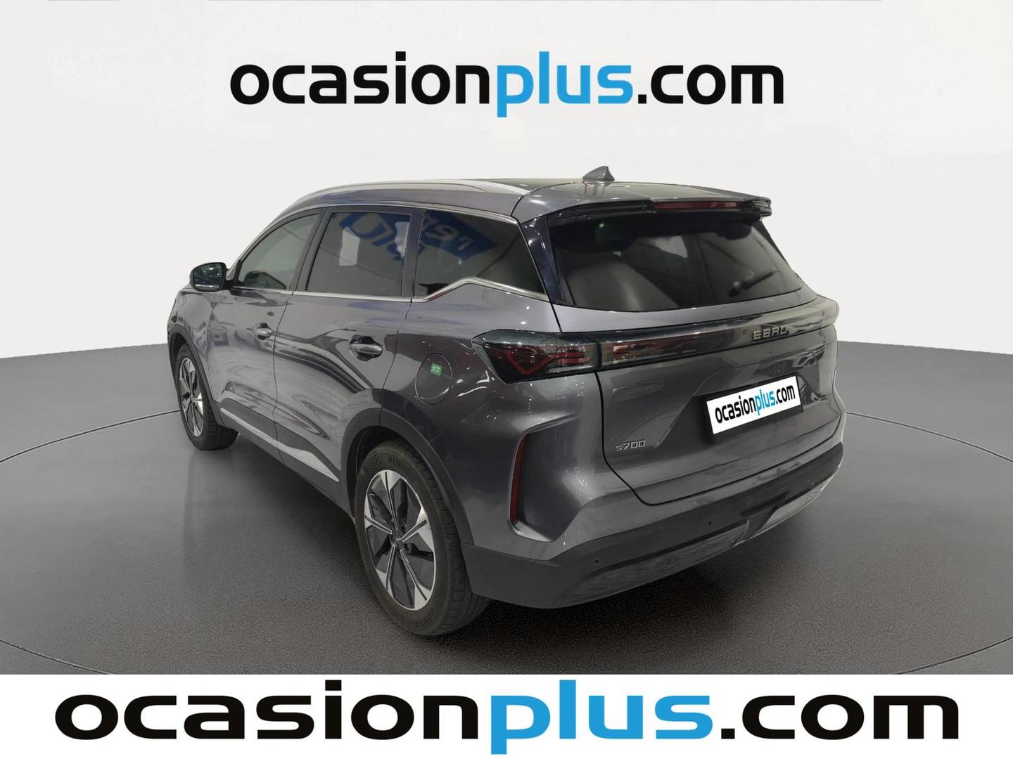 Foto trasera EBRO S700 EBRO S700 1.6 TGDI Luxury 7 DCT (147 CV) izquierda