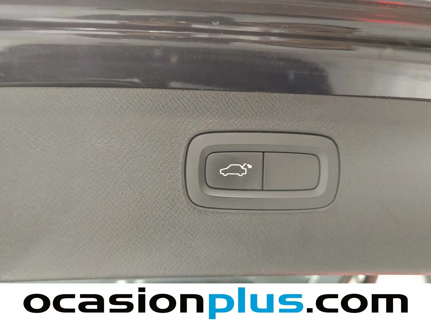 Foto Volvo XC90 Volvo XC90 D5 Momentum AWD Auto (235 CV) 7 Plazas