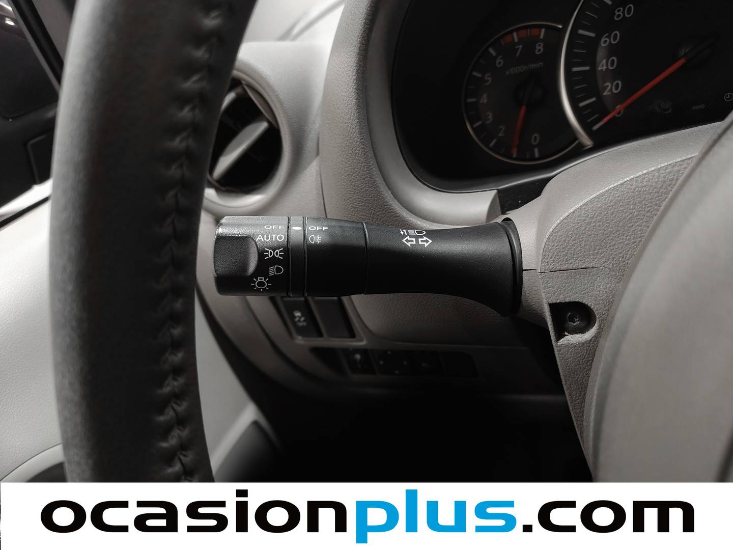 Equipamiento del Nissan Micra Nissan Micra 1.2G Acenta (80 CV)